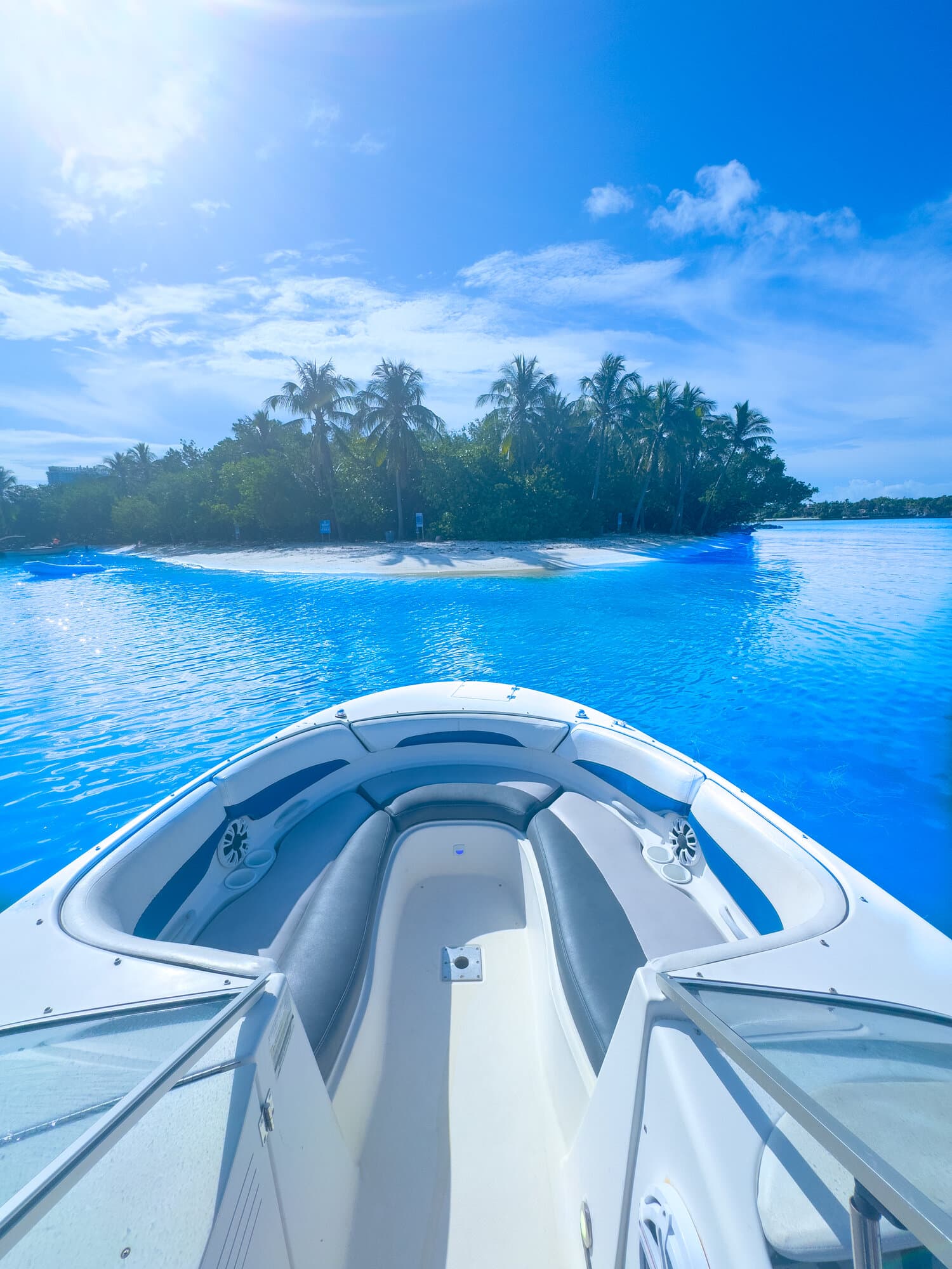 26FT SEA RAY SUNDECK - View 24