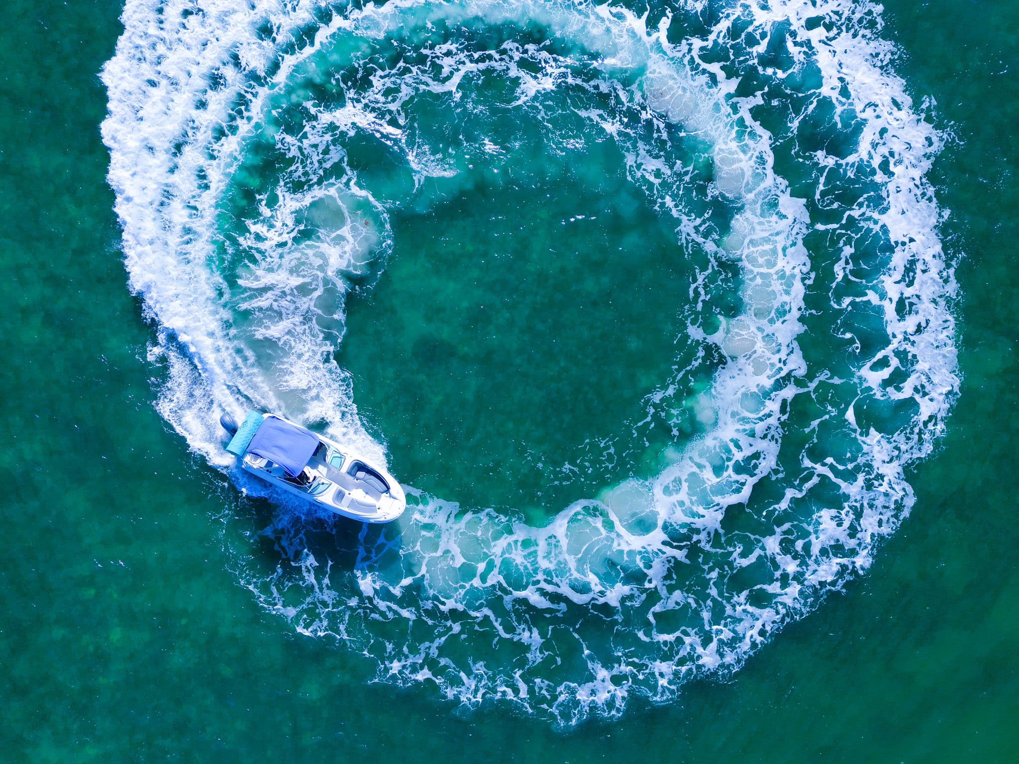 26FT SEA RAY SUNDECK - View 27