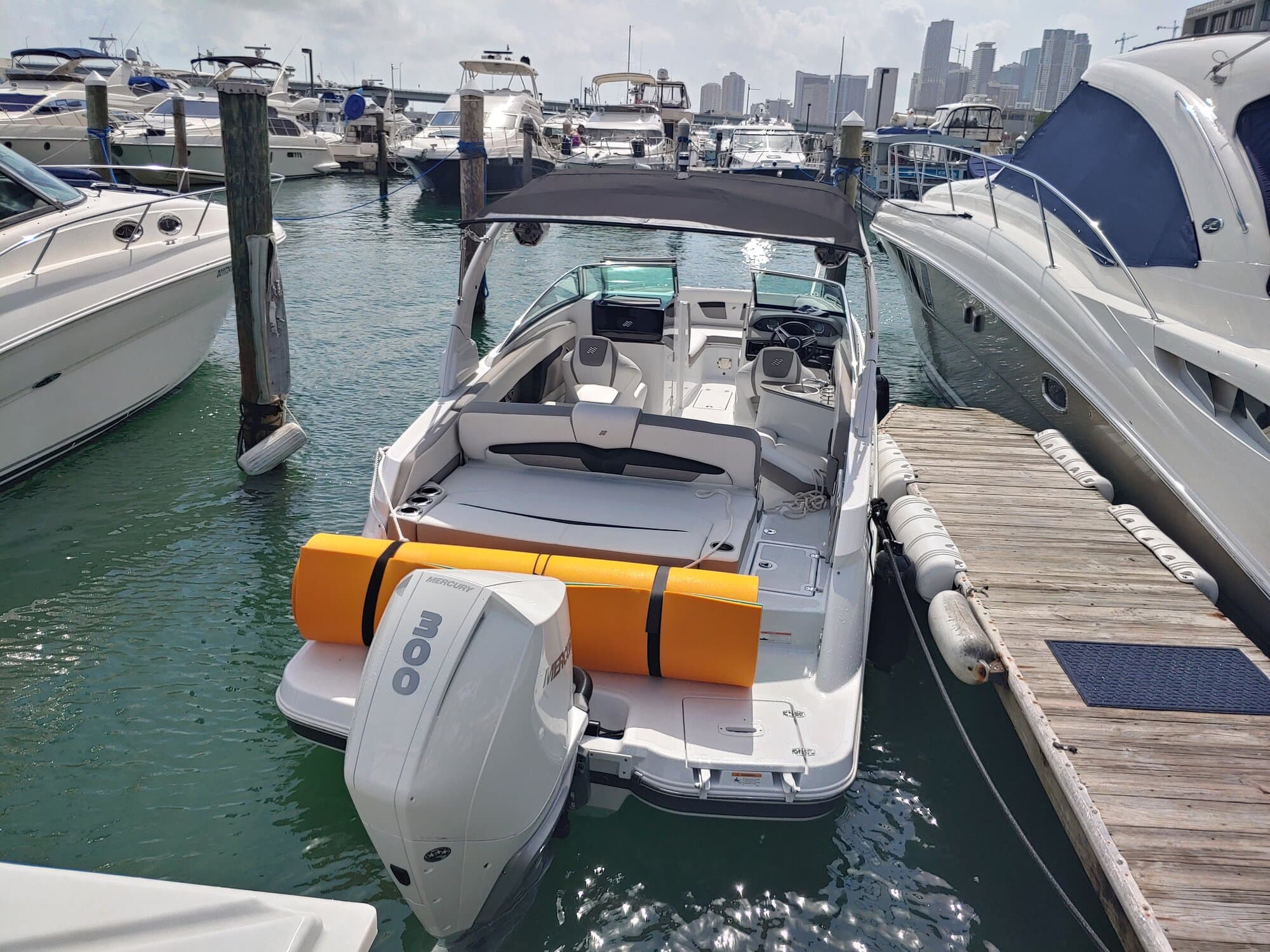 27FT FOUR WINNS - View 7