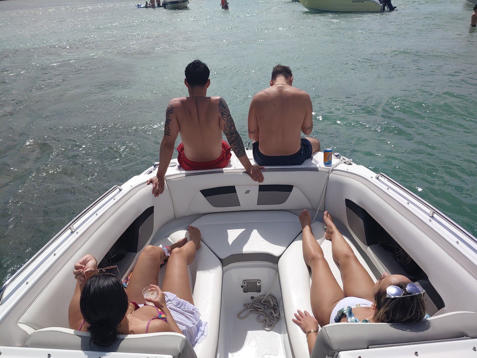 27FT FOUR WINNS - View 14