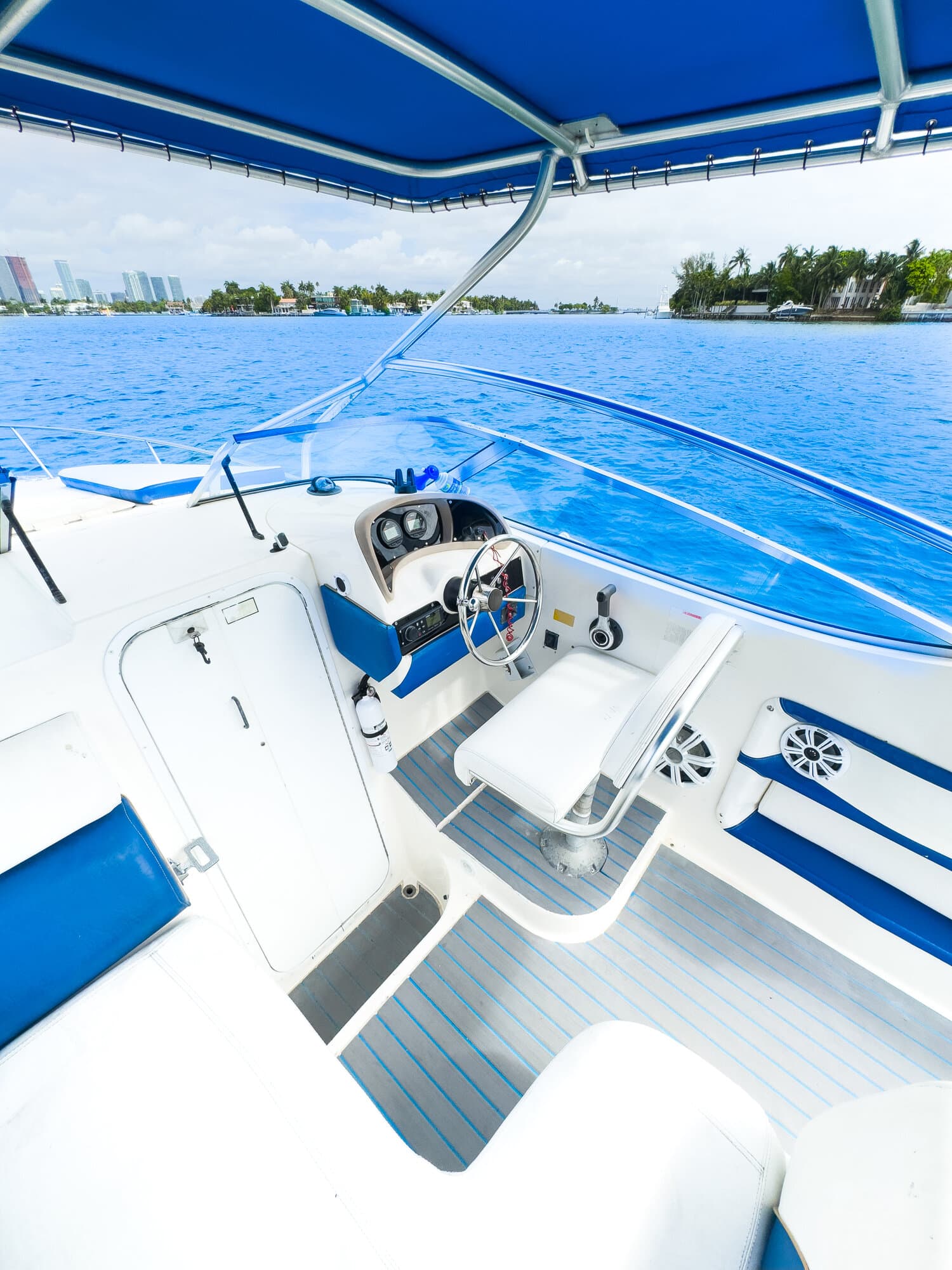 30FT WELLCRAFT - View 11