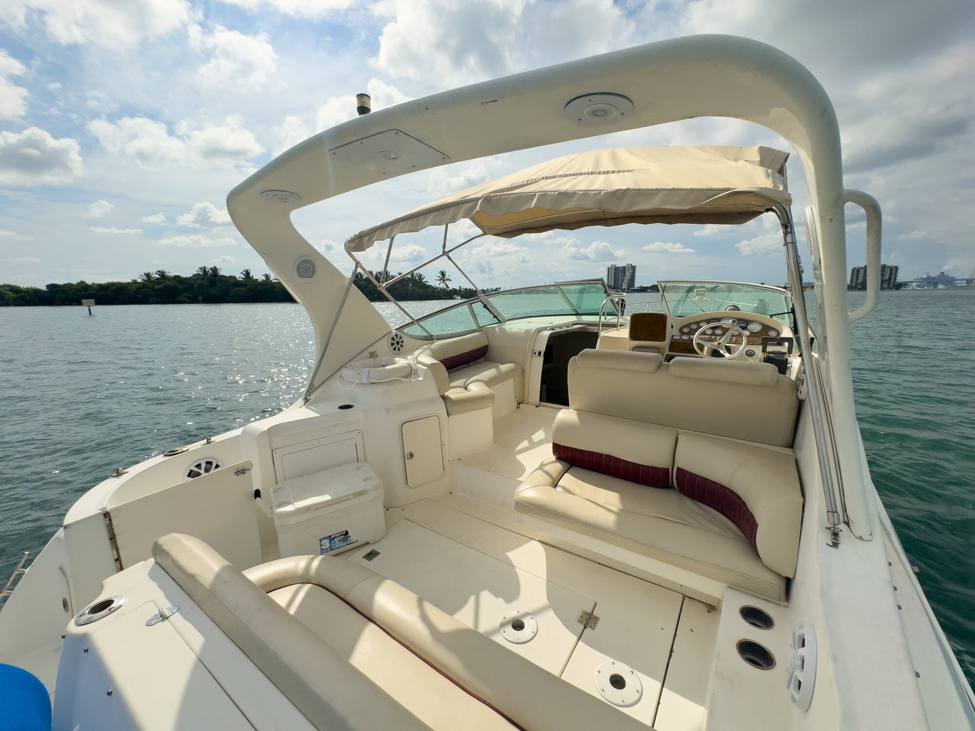 37FT CRUISER - View 16