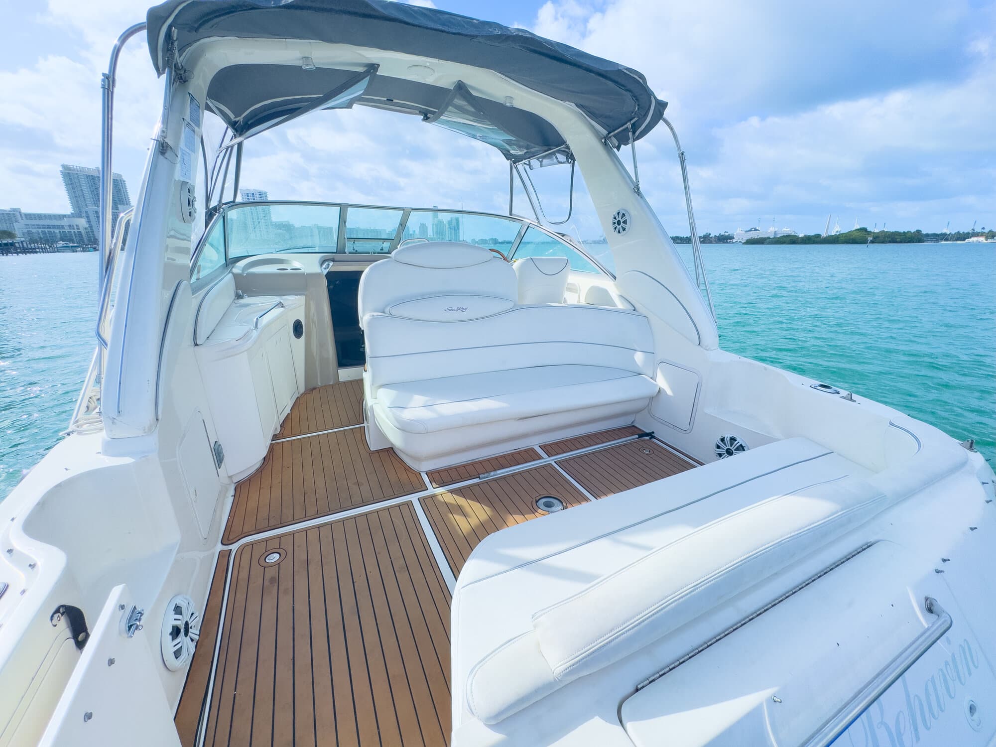 37ft Sea ray Sundancer - View 22