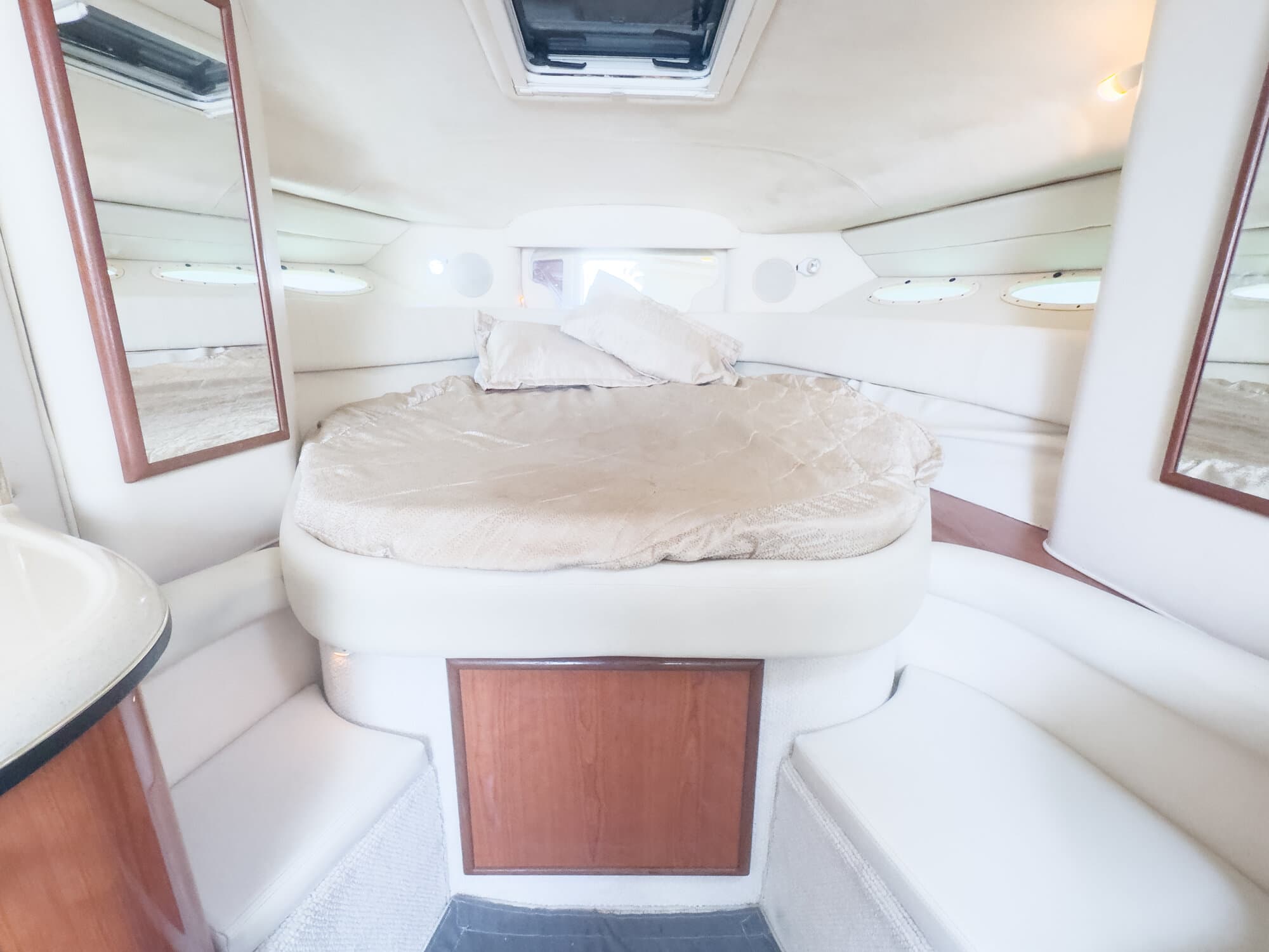 37ft Sea ray Sundancer - View 27