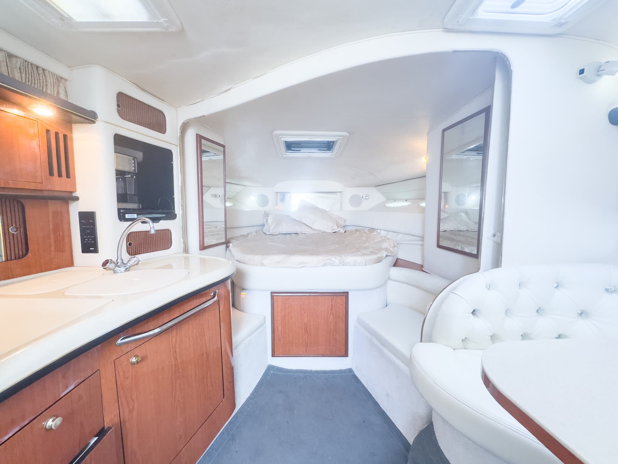 37ft Sea ray Sundancer - View 31