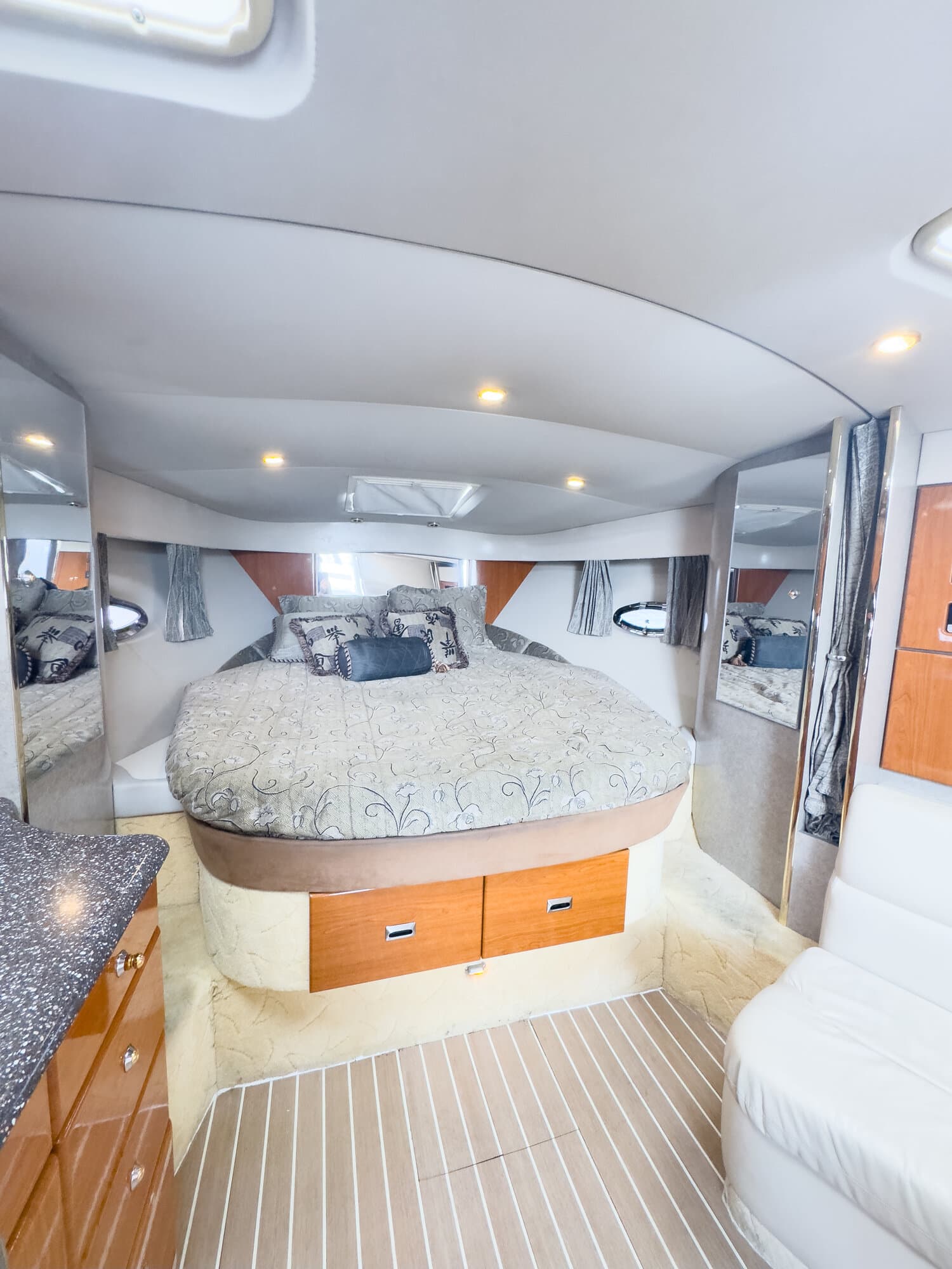 40FT FORMULA - View 11