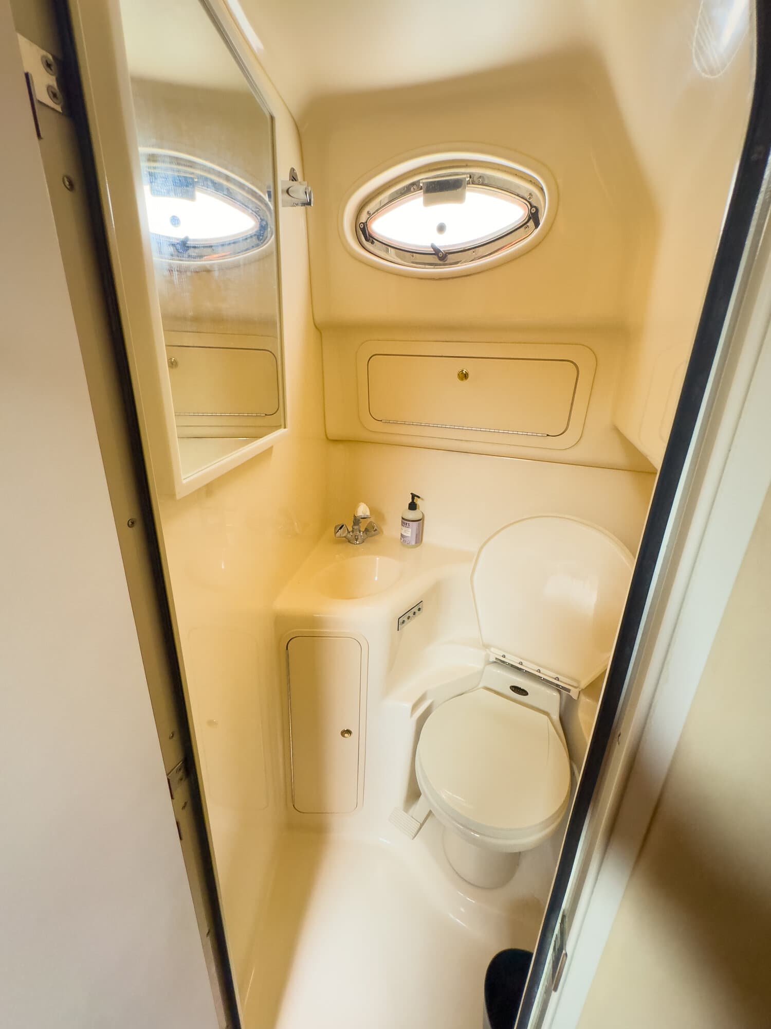 44FT SUNDANCER II - View 16