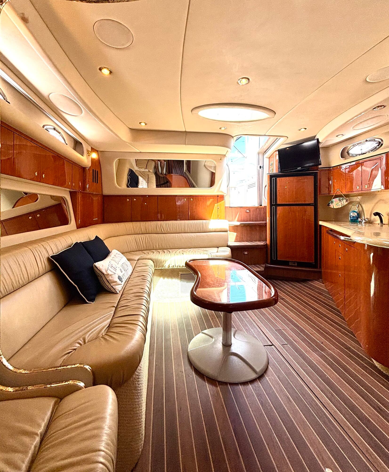45' Sea Ray - View 7