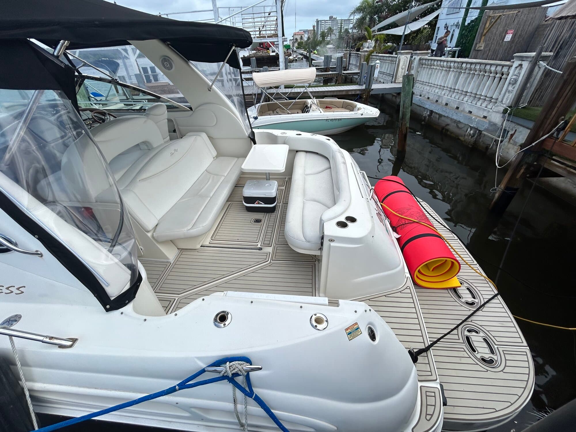 45' Sea Ray - View 10