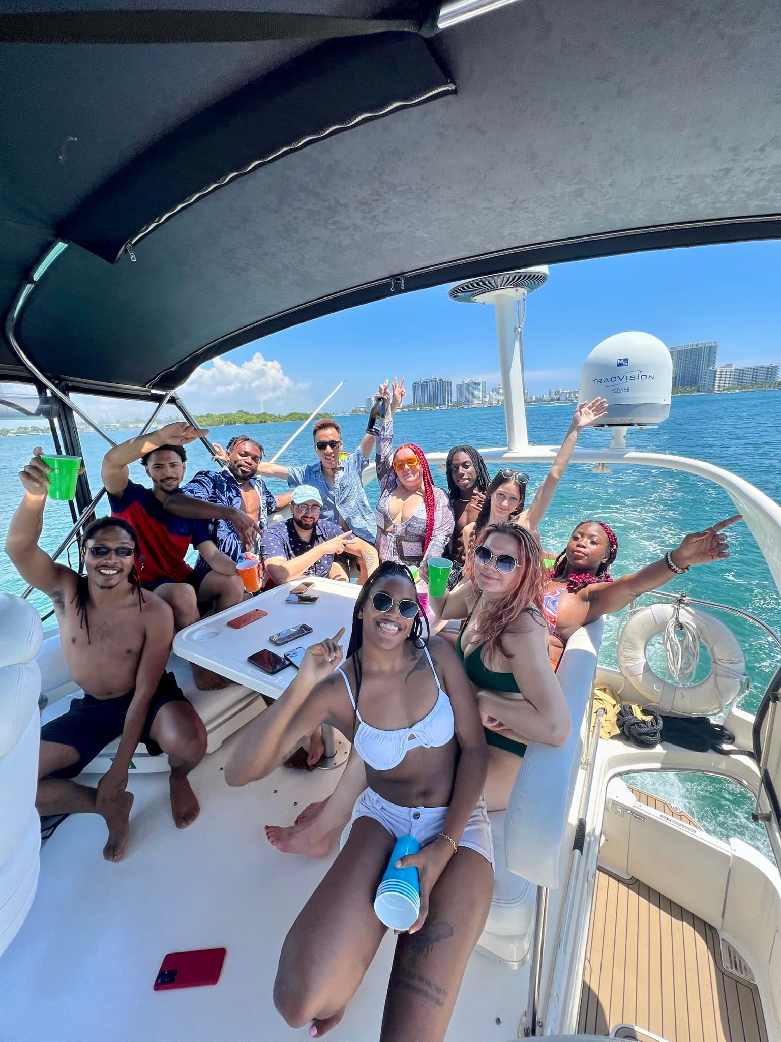 47FT SEA RAY FLY - View 26