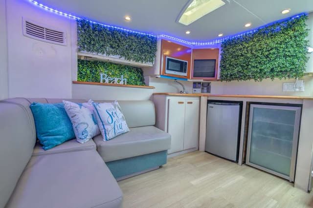 Wellcraft 47FT rental in Miami
