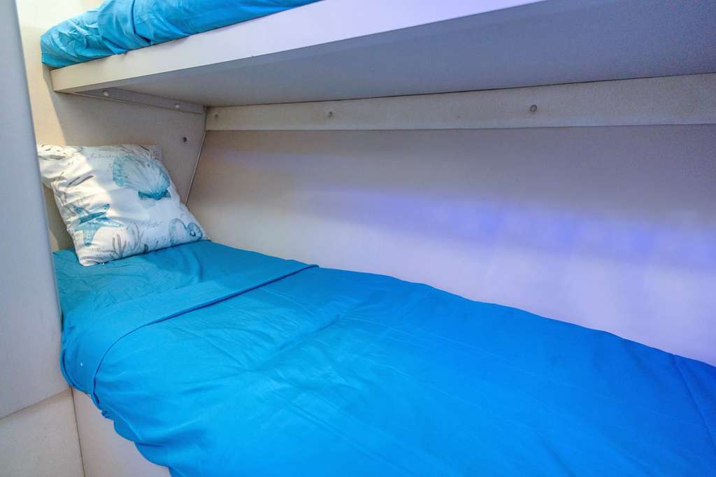 47FT WELLCRAFT - View 27