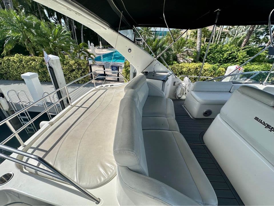 48FT SILVERTON WHITE - View 37