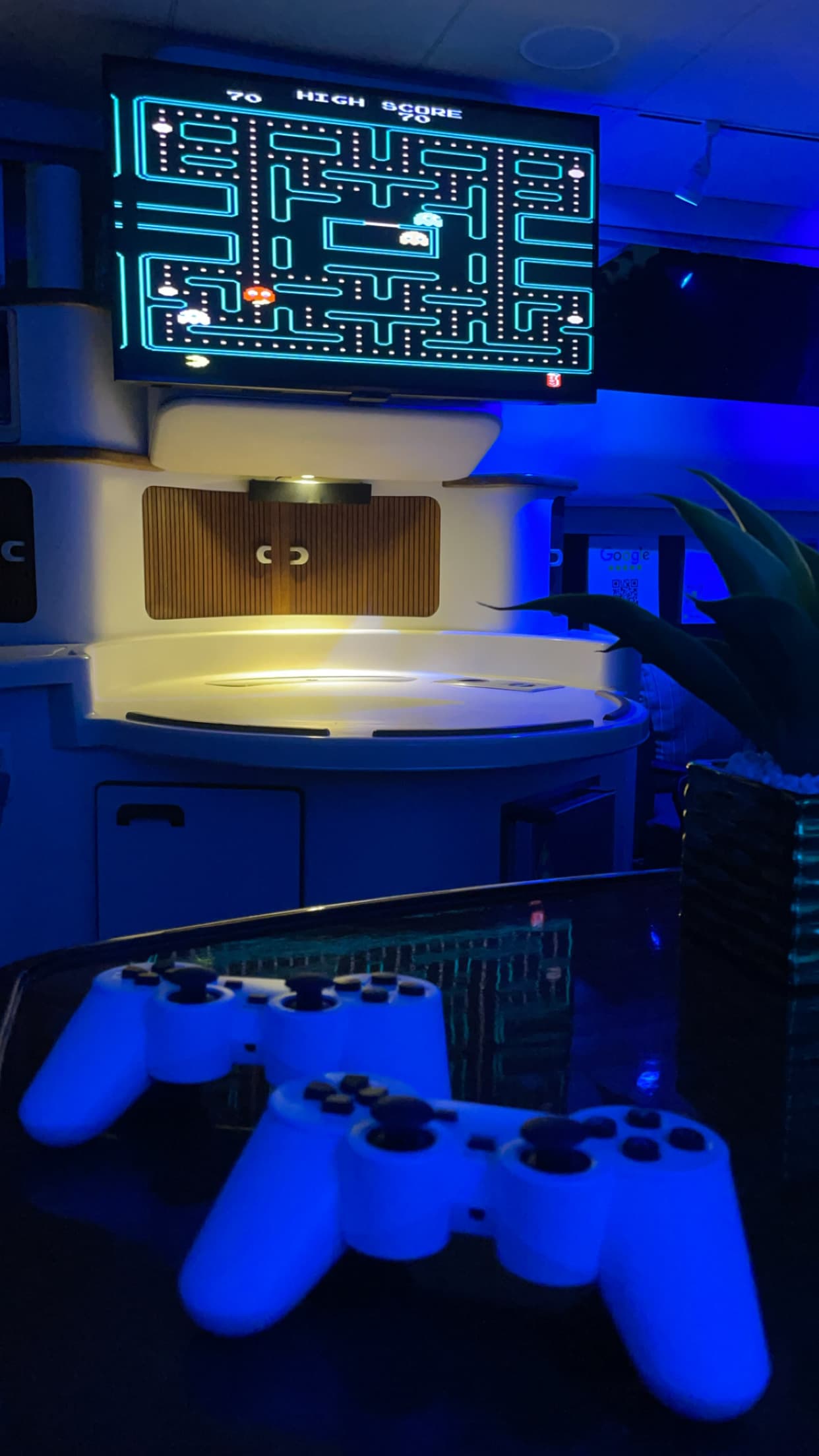 48ft Sea Ray Flybridge - View 25