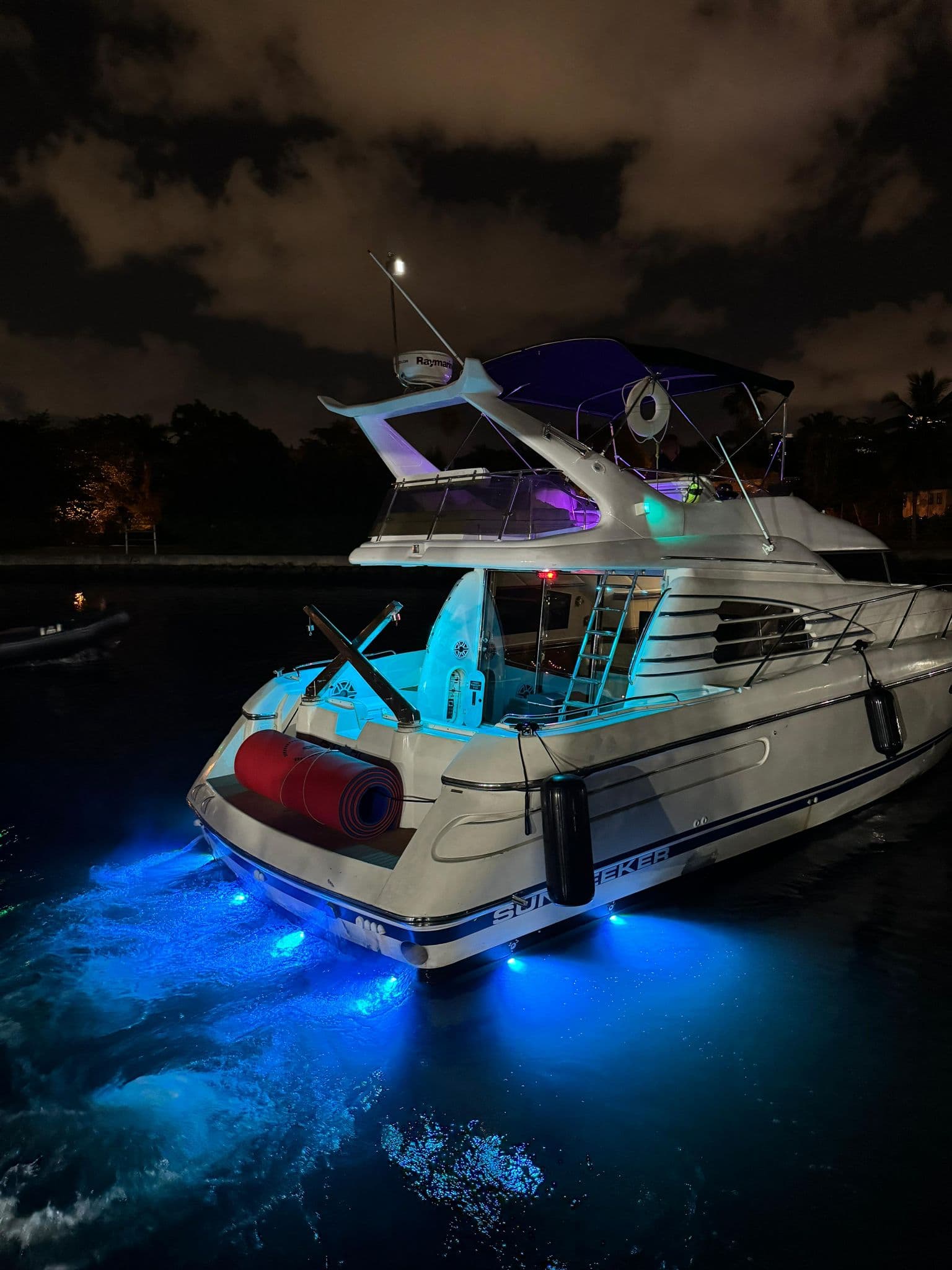 50FT MANHATTAN - View 52