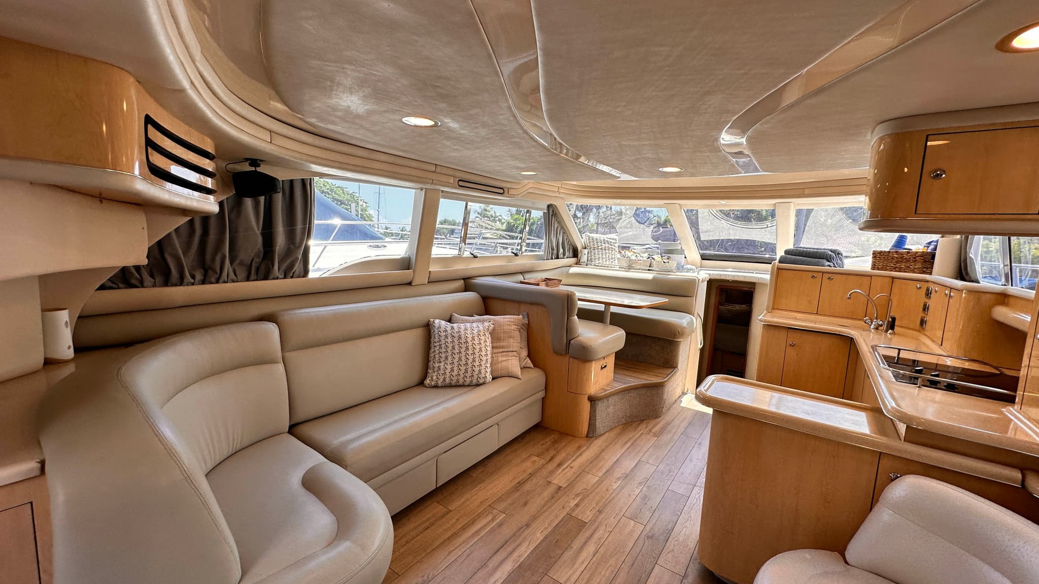 52FT SEA RAY FORT - View 29