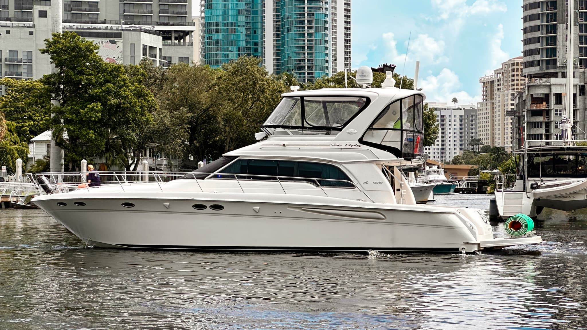 52FT SEA RAY FORT - View 32