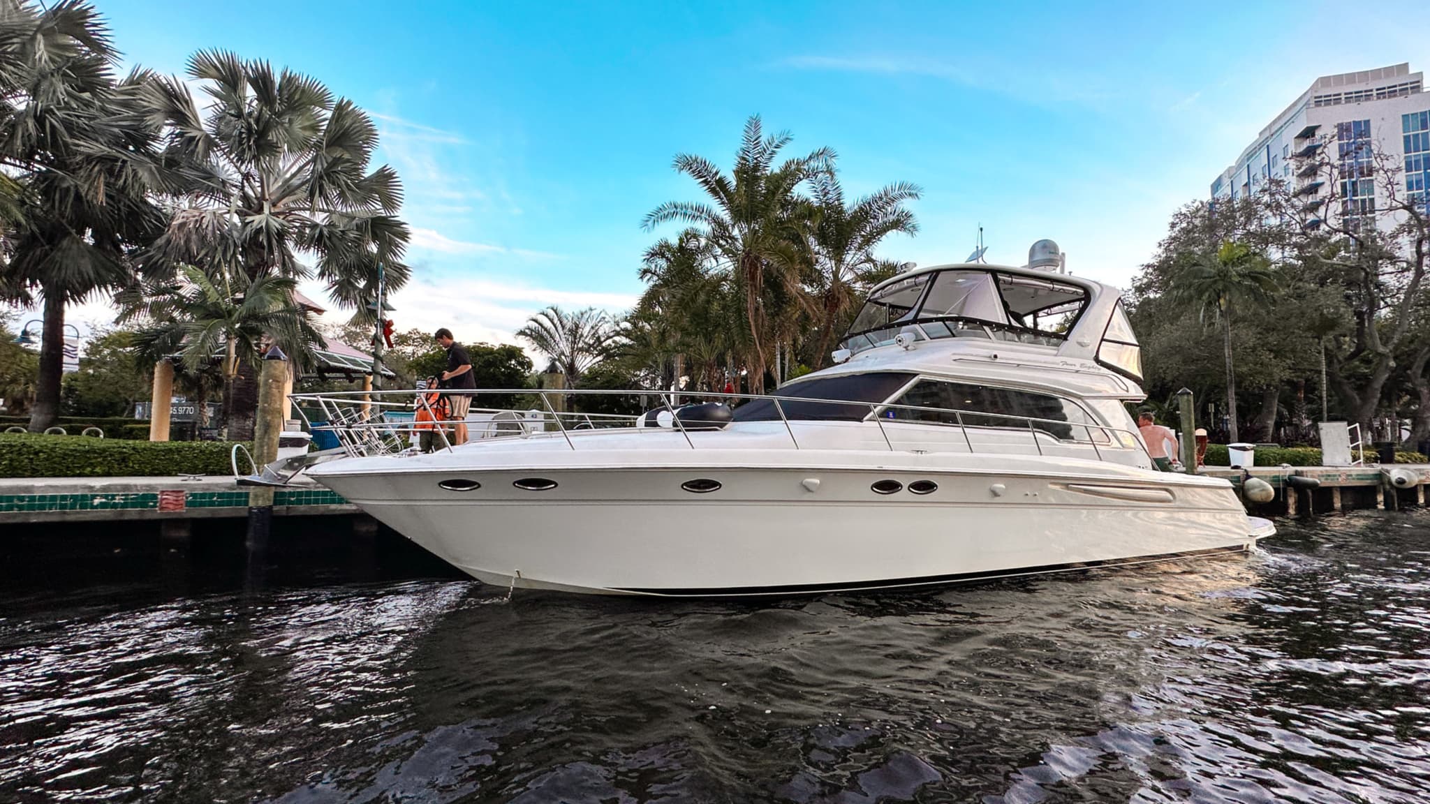 52FT SEA RAY FORT - View 39