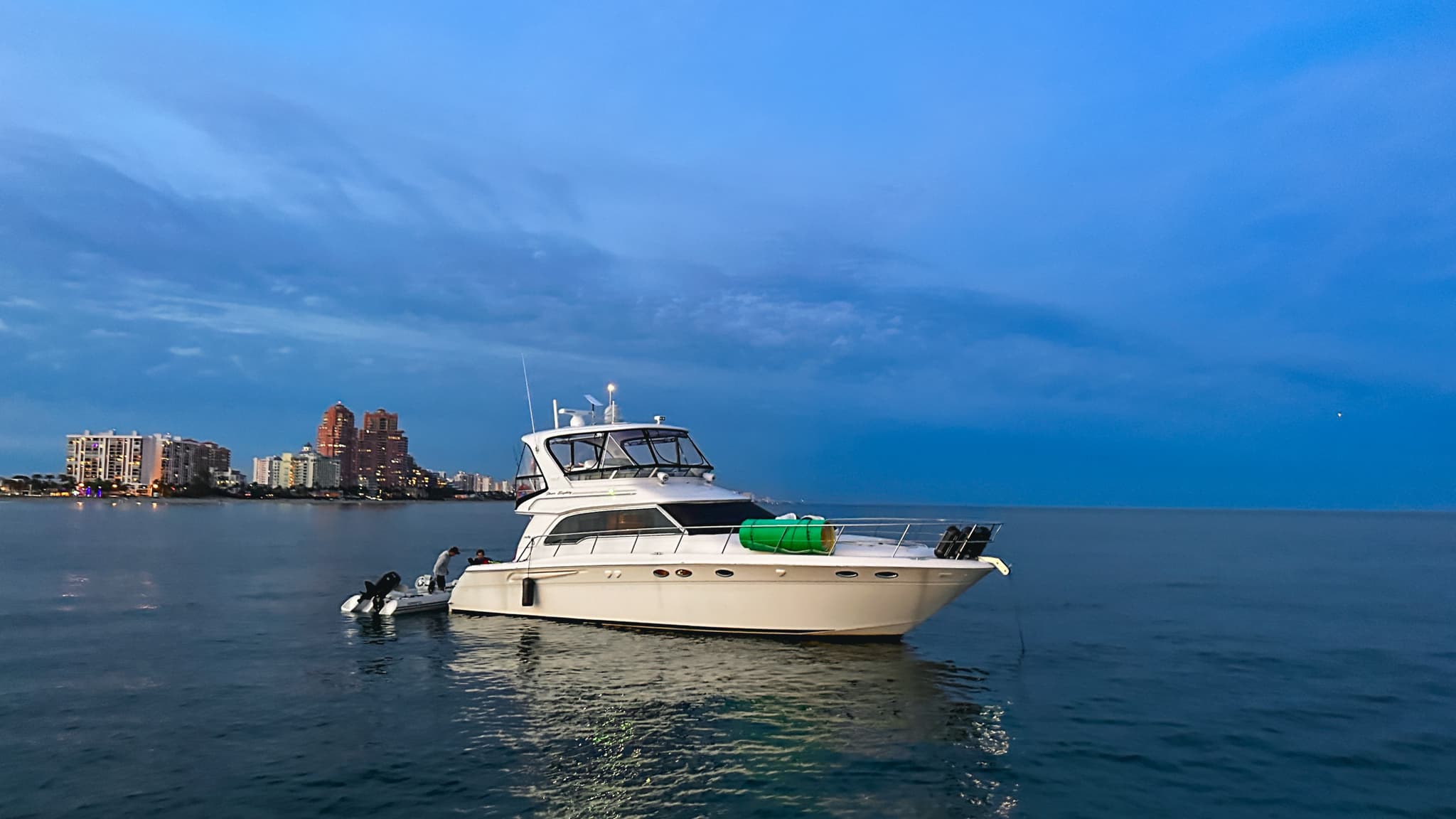 52FT SEA RAY FORT - View 42