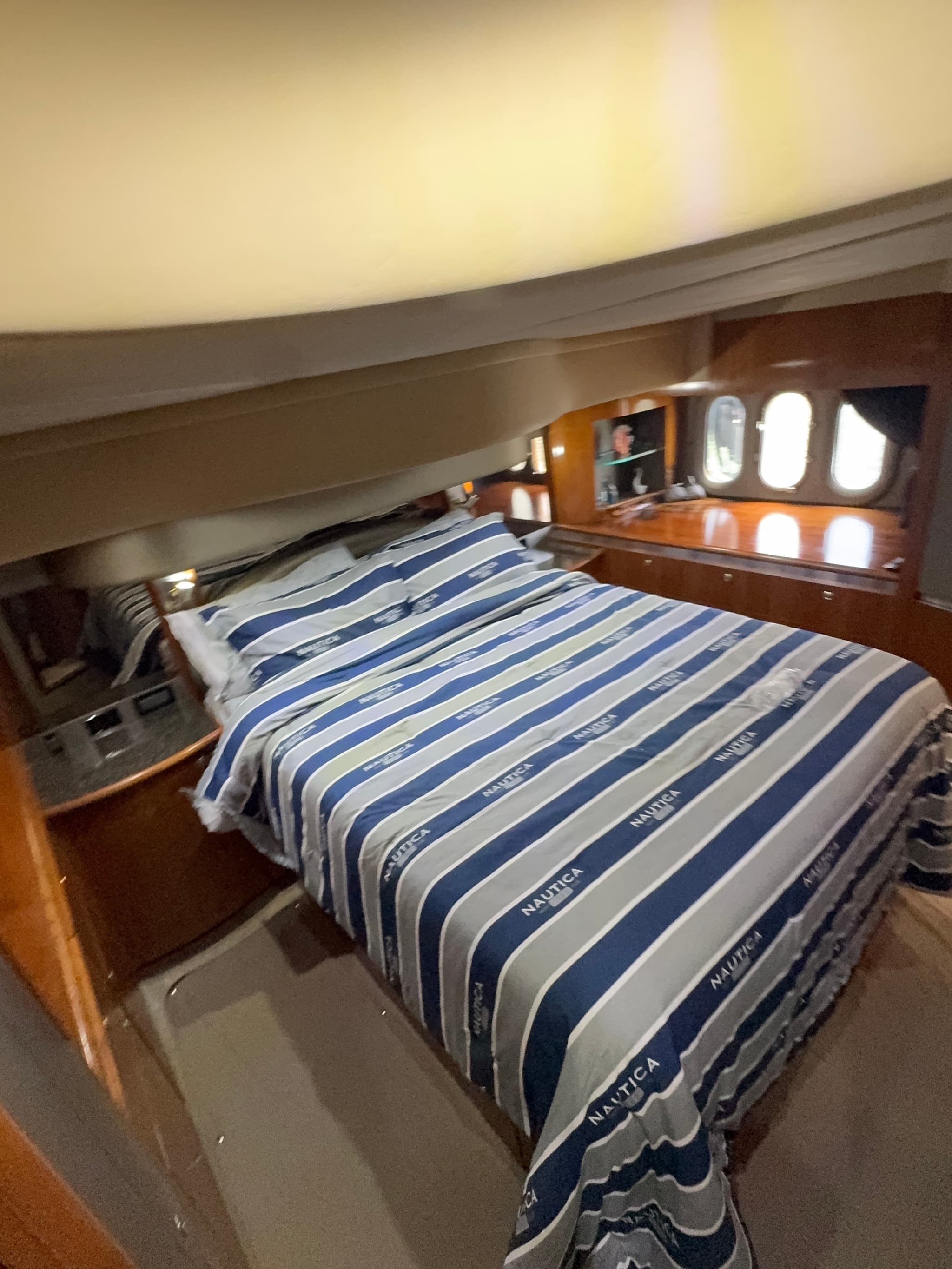 55FT CRUISER - View 24