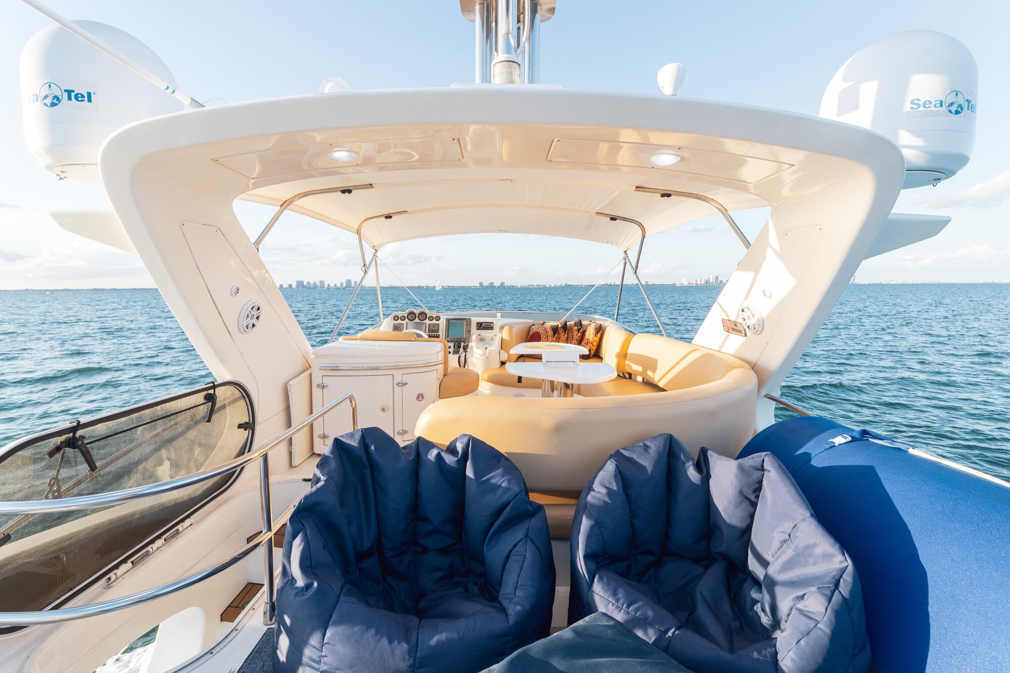 55 AZIMUT FLY - View 19