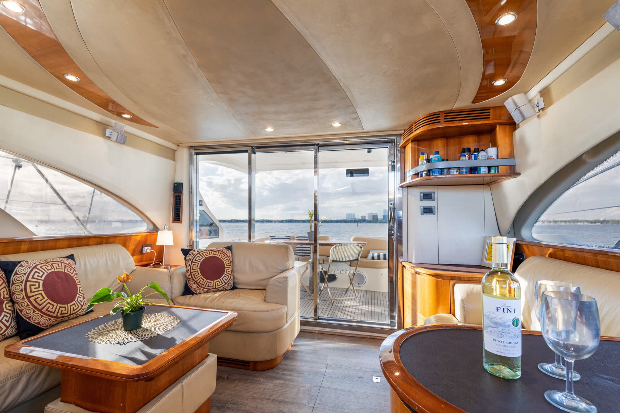 55 AZIMUT FLY - View 21