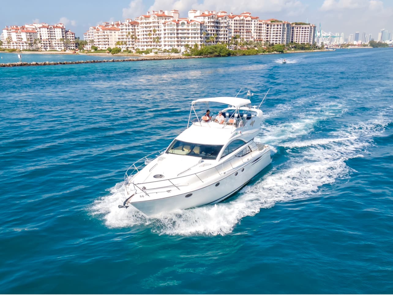 57FT FAIRLINE FLYBRIDGE - View 27