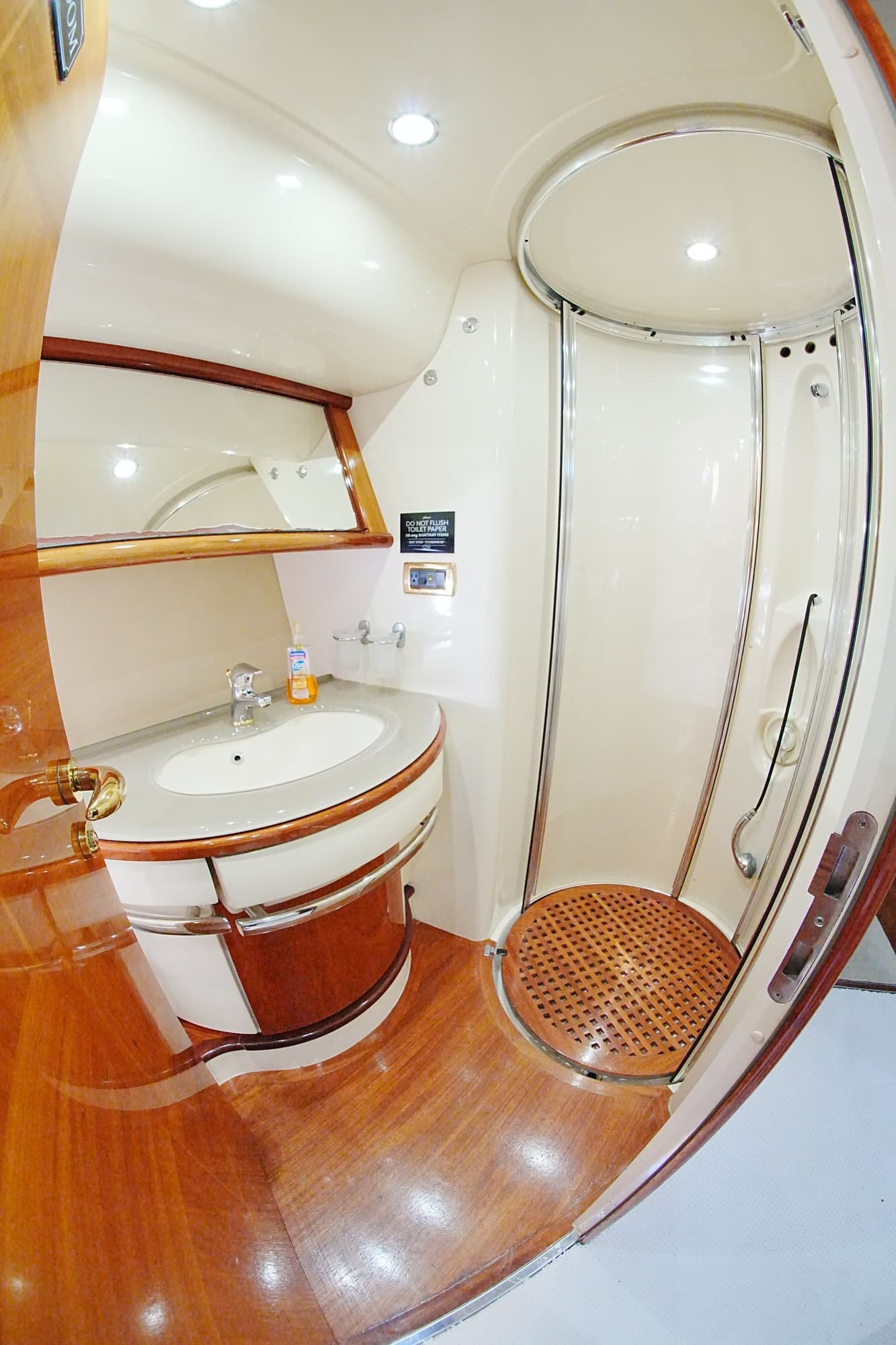 68FT AZIMUT - View 48