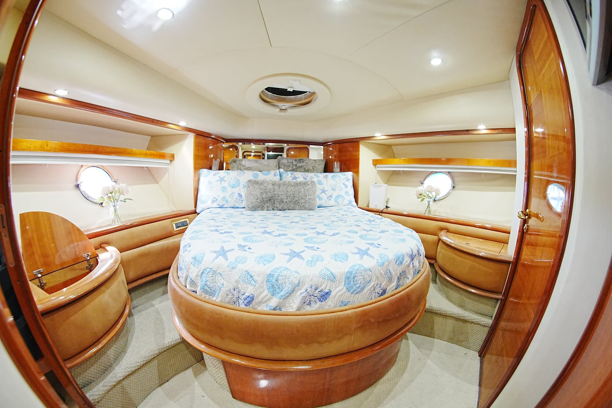 68FT AZIMUT - View 55