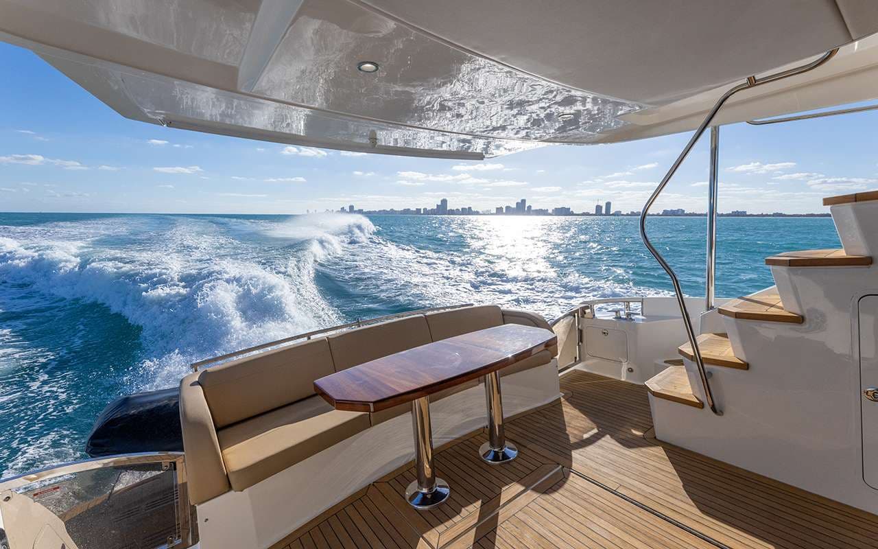 68ft Sea ray Fly 2018 - View 23