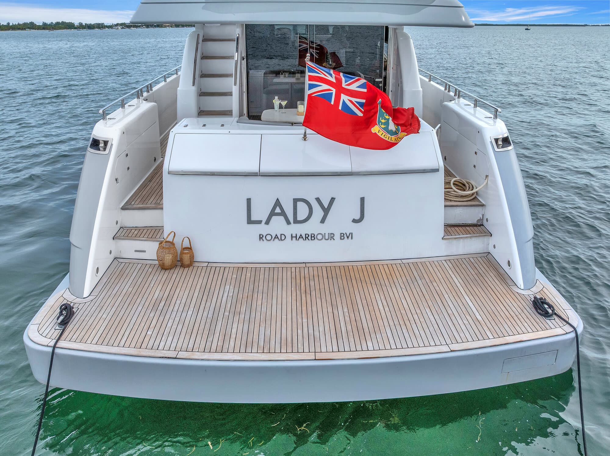 72FT LADY - View 31