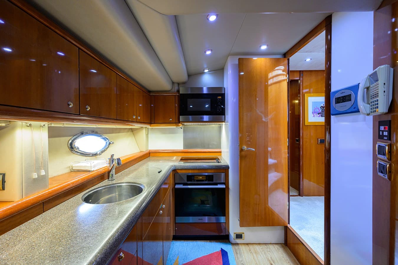 88ft Sunseeker - View 22