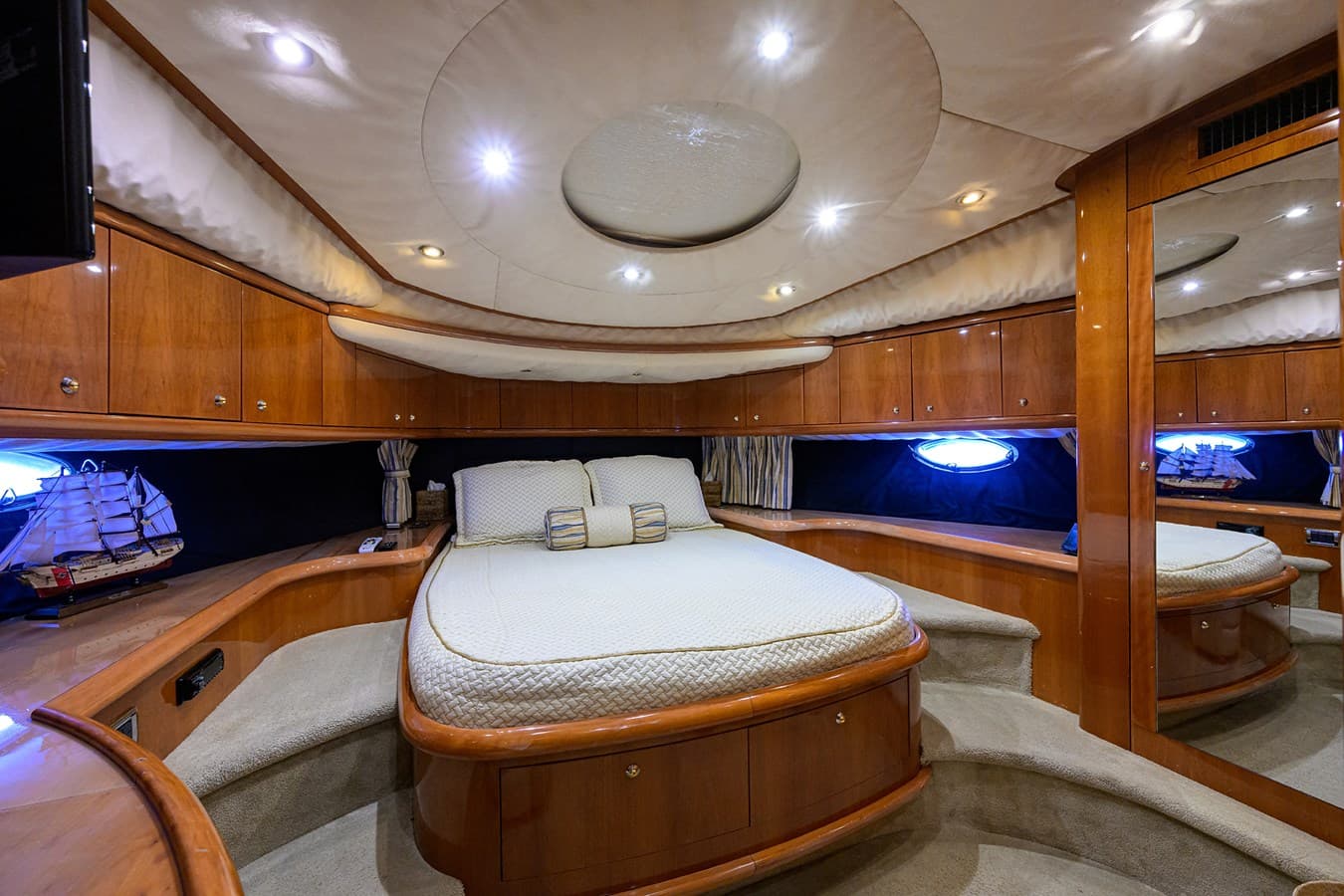 88ft Sunseeker - View 31