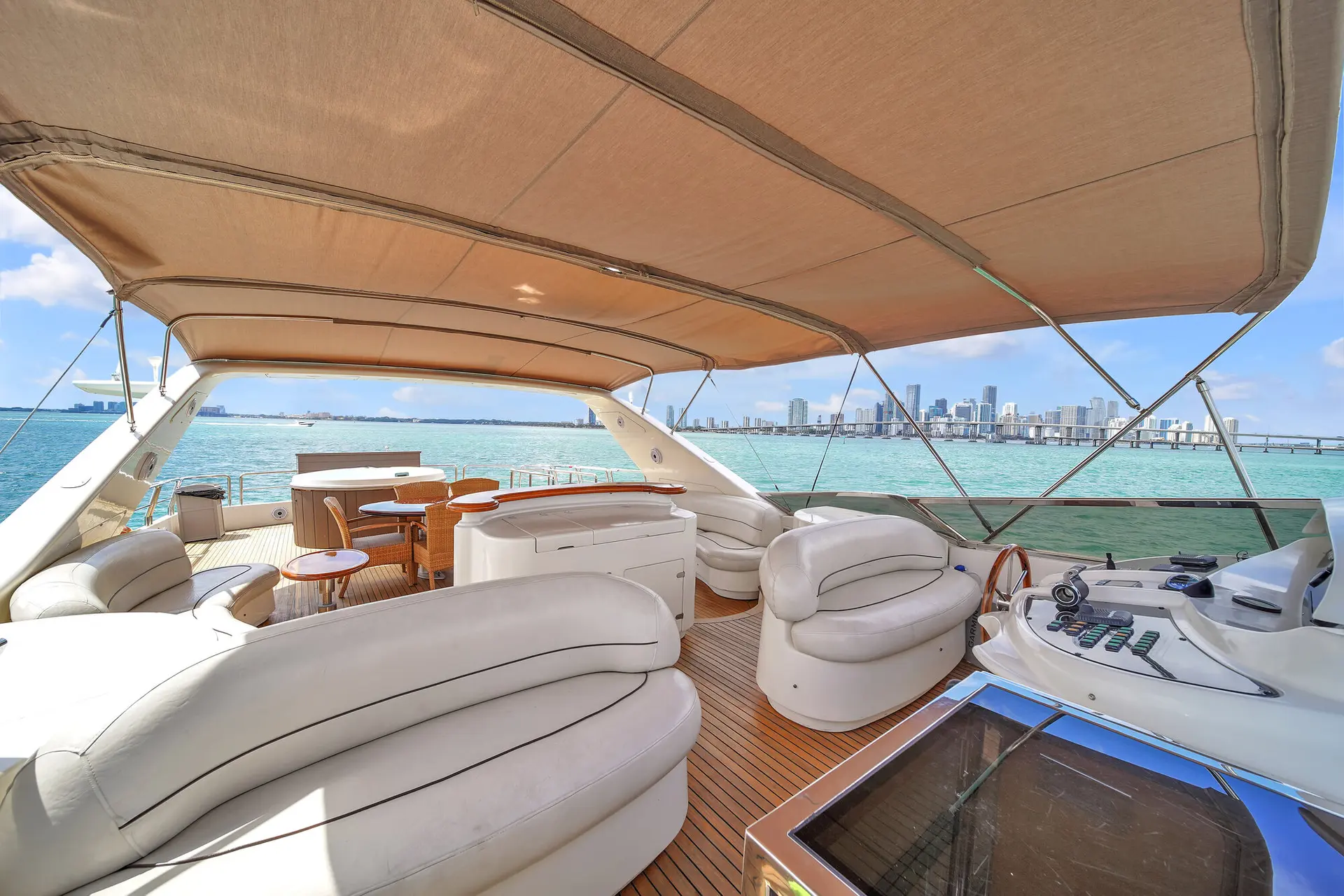 100FT DANIELA - View 66