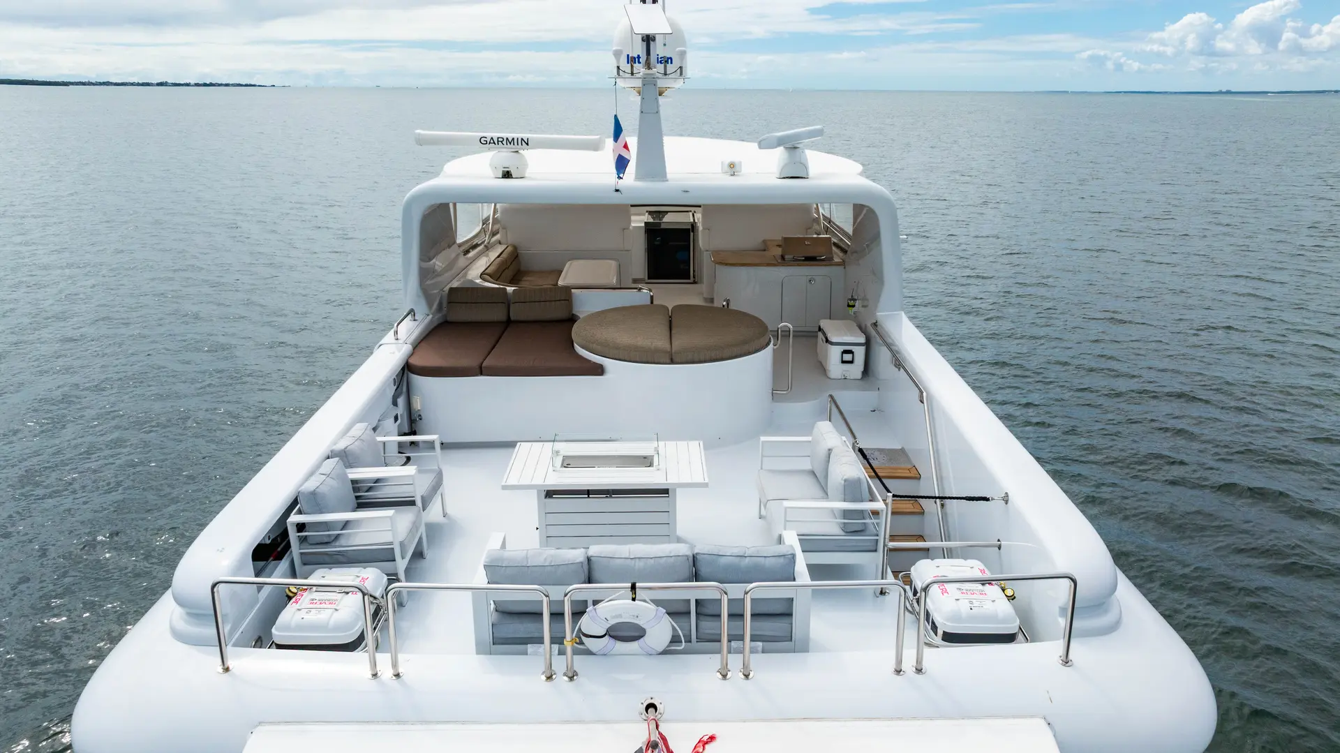 105FT AQUA with Jacuzzi - View 5