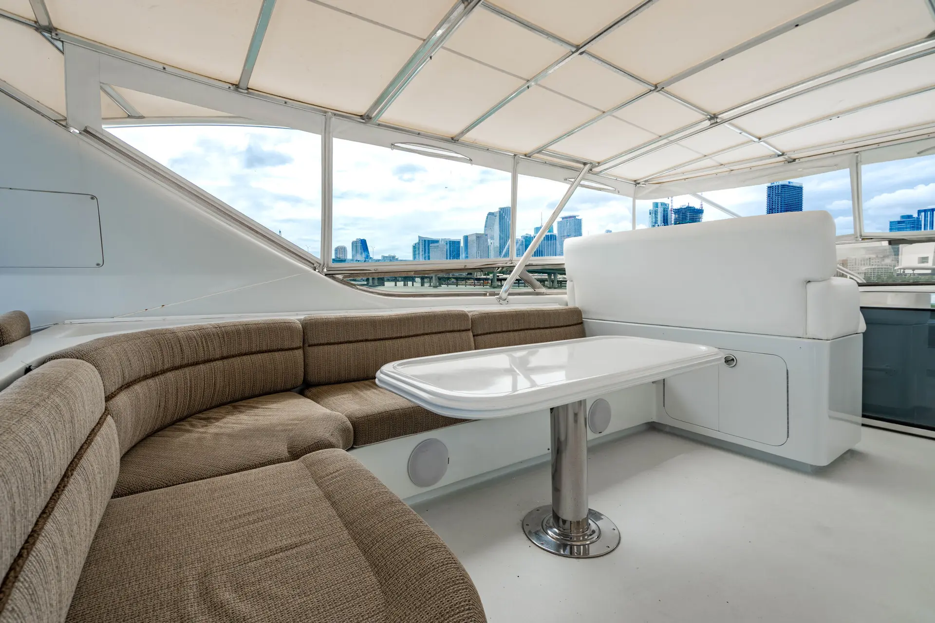 105FT AQUA with Jacuzzi - View 20