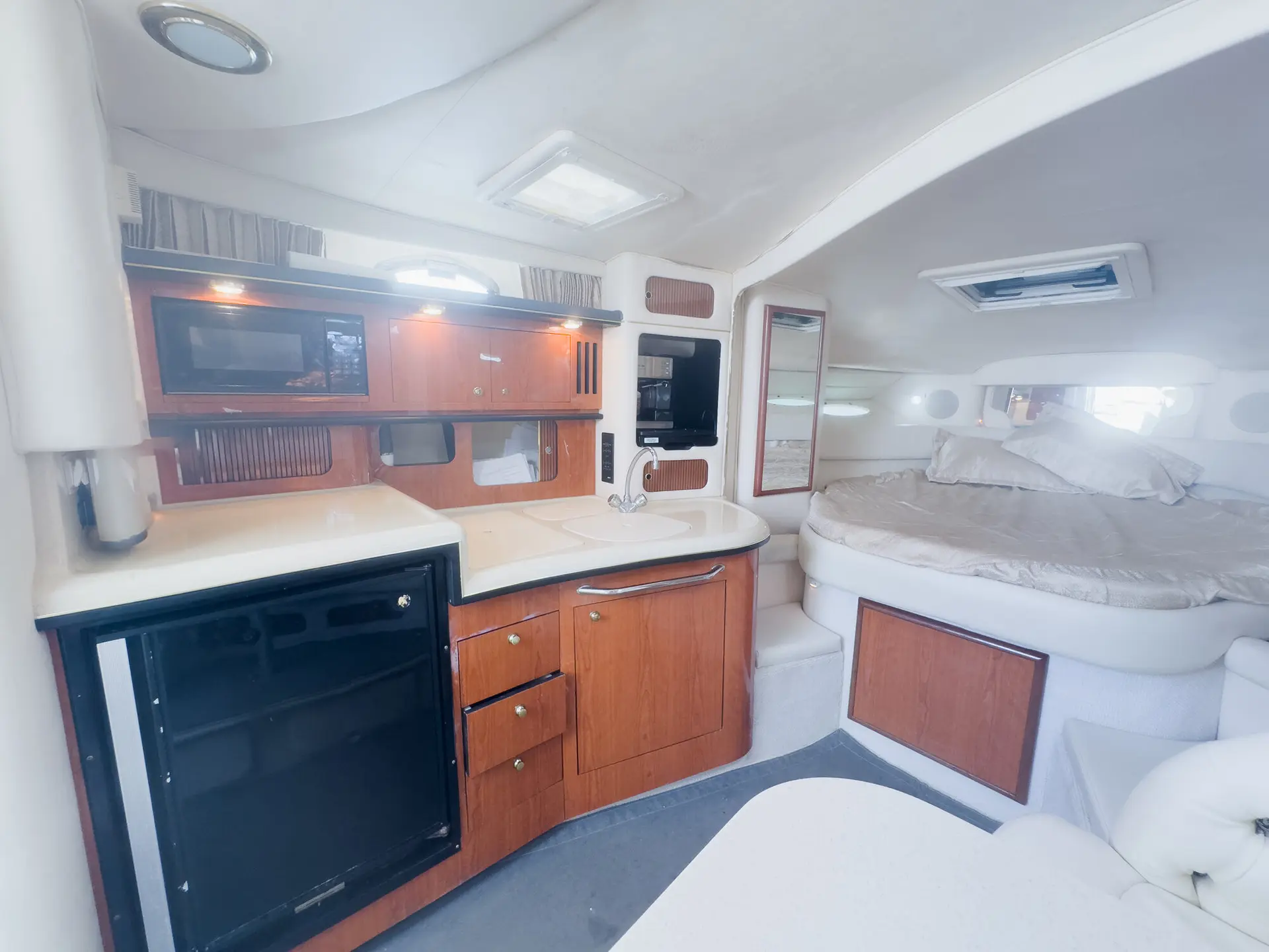 37ft Sea ray Sundancer !  - View 37