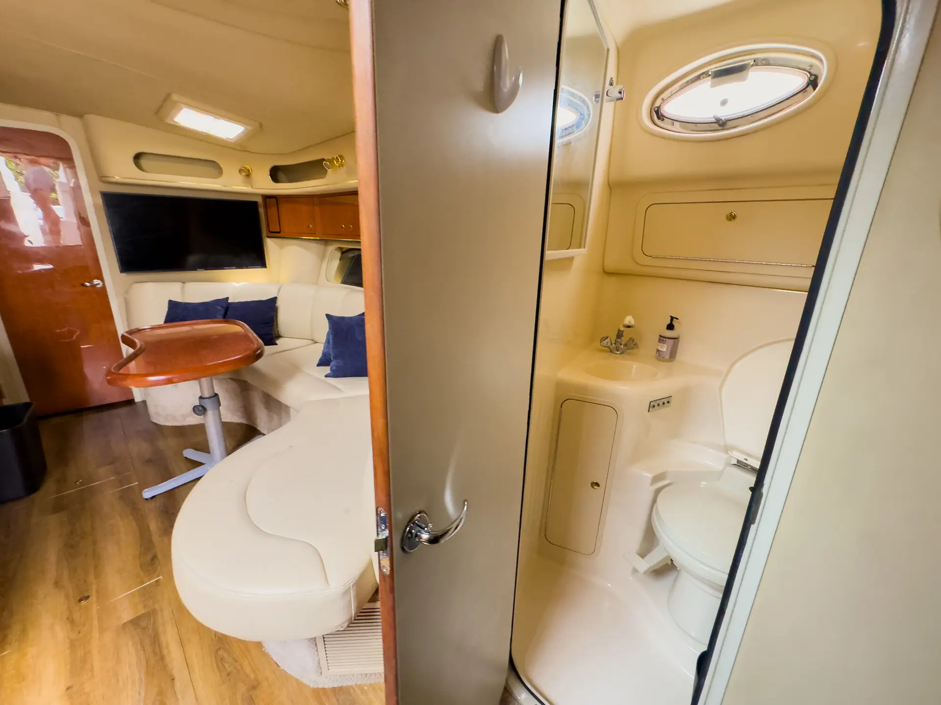 44FT SUNDANCER II - View 17