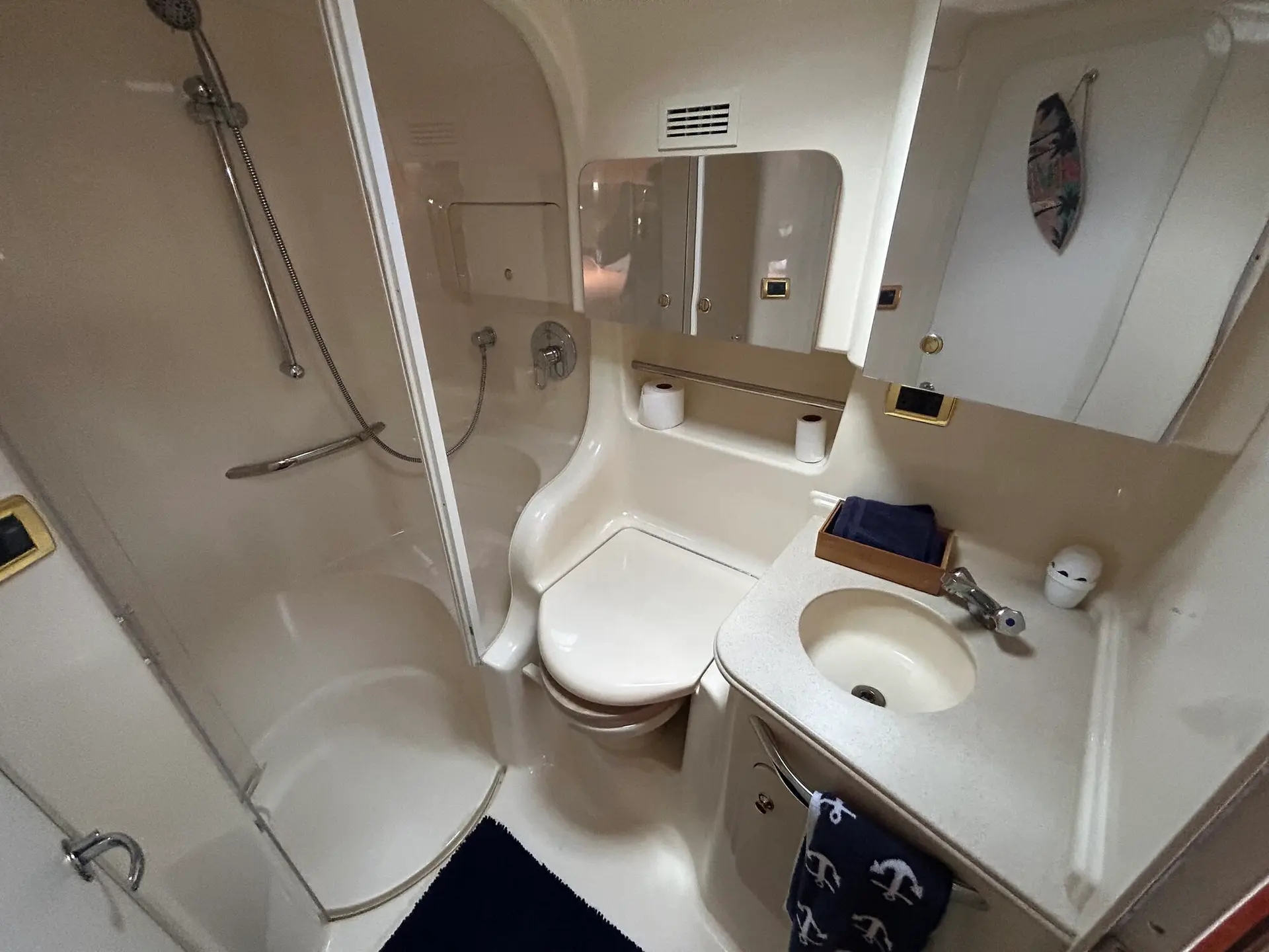 Discover 45ft Sea Ray in Miami! - View 8