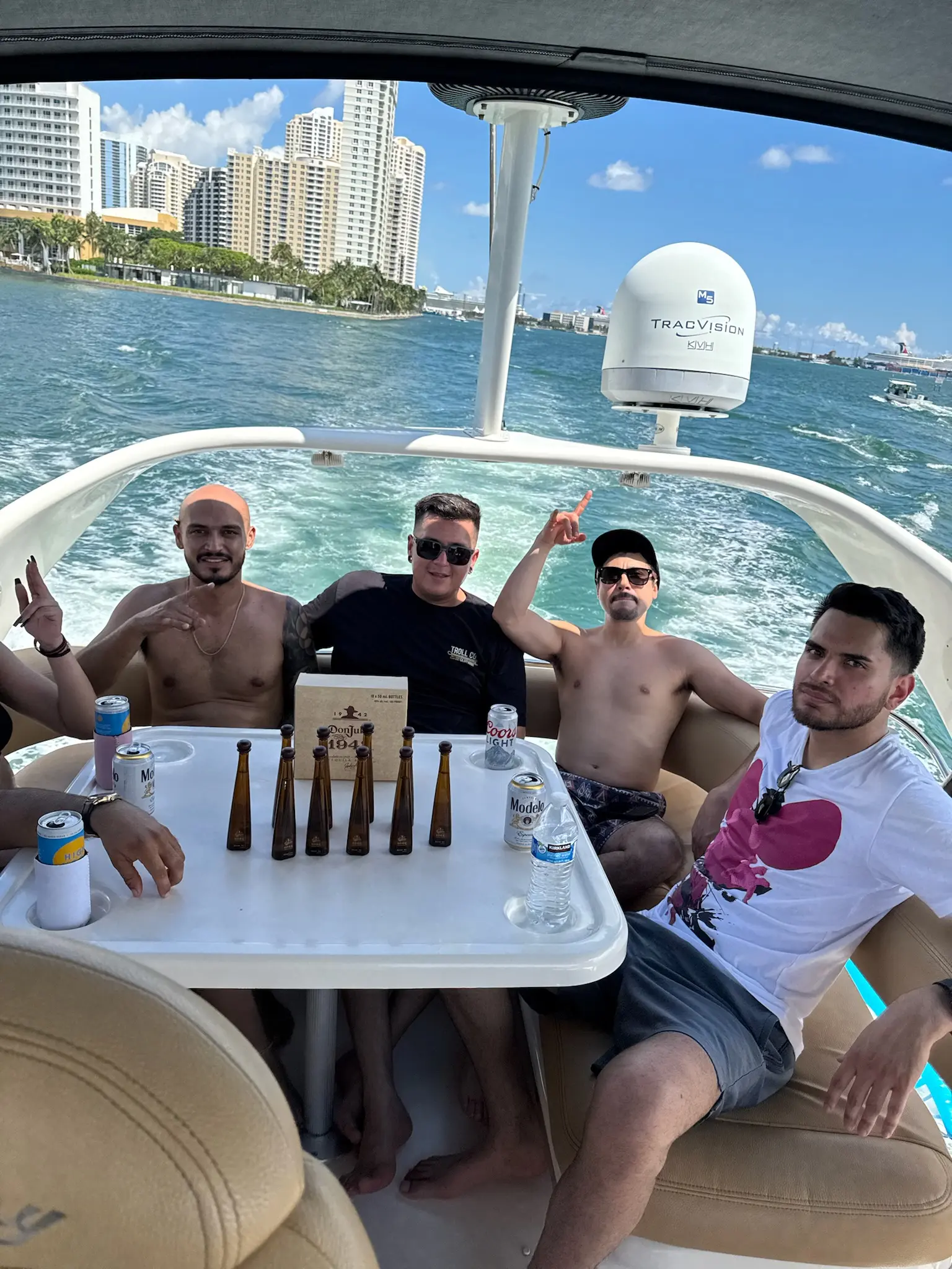 47FT SEA RAY FLY - View 28