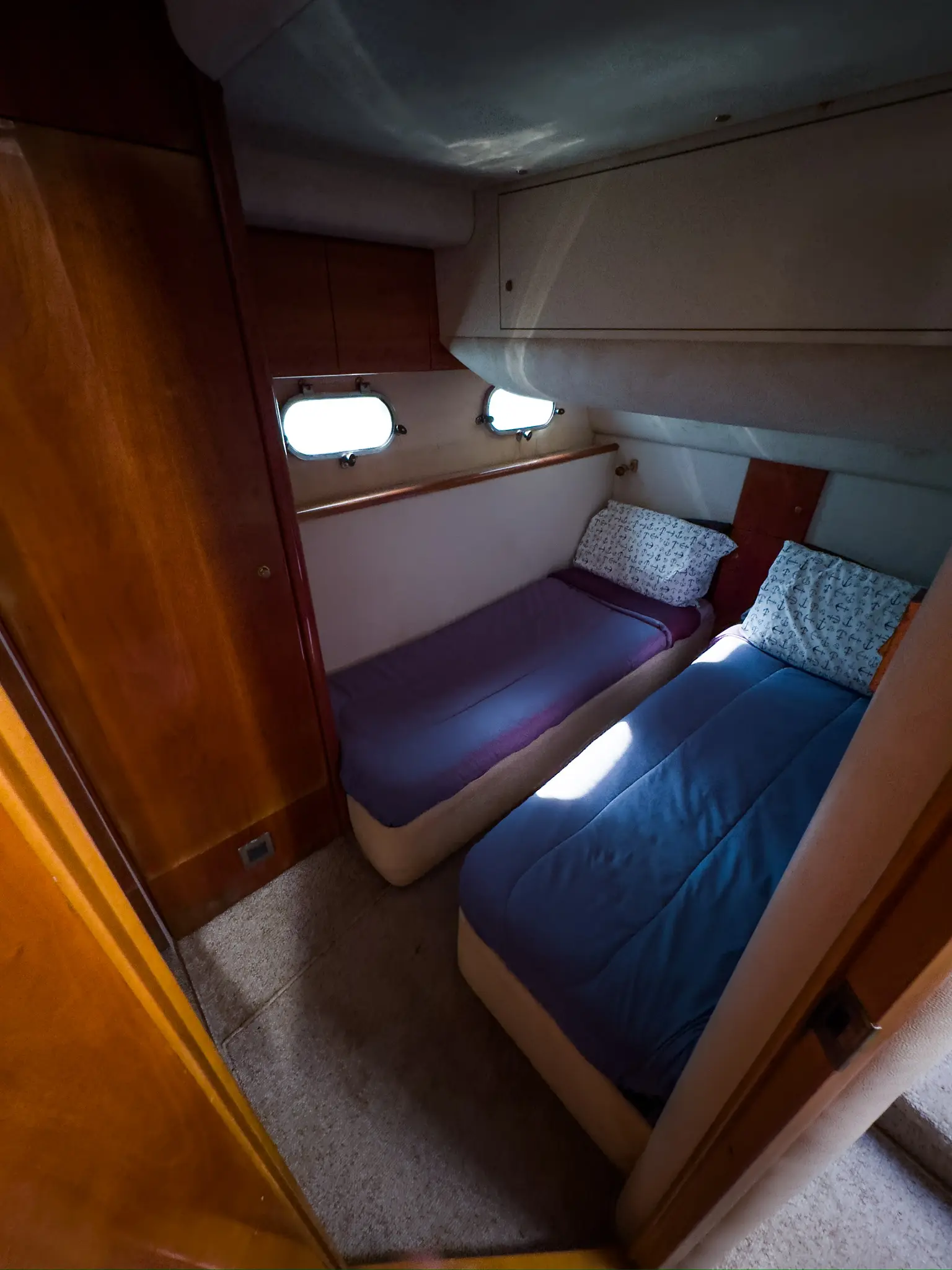 48FT PRINCESS FLYBRIDGE - View 10