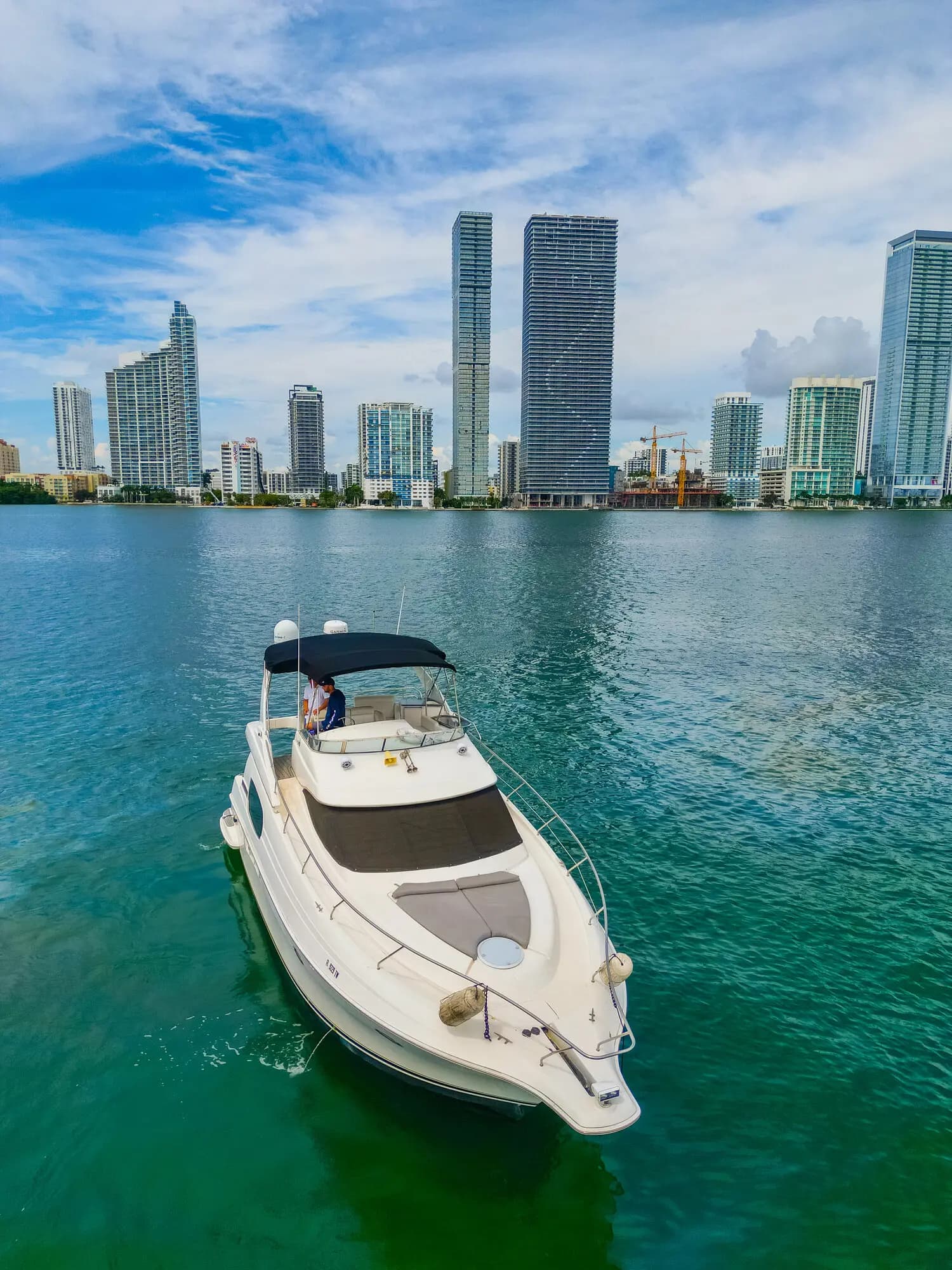48FT SILVERTON WHITE - View 16
