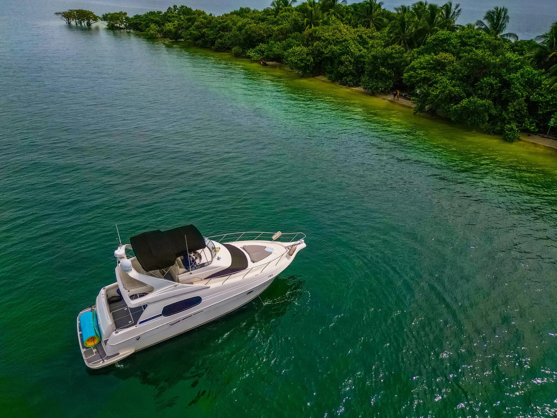 48FT SILVERTON WHITE - View 39