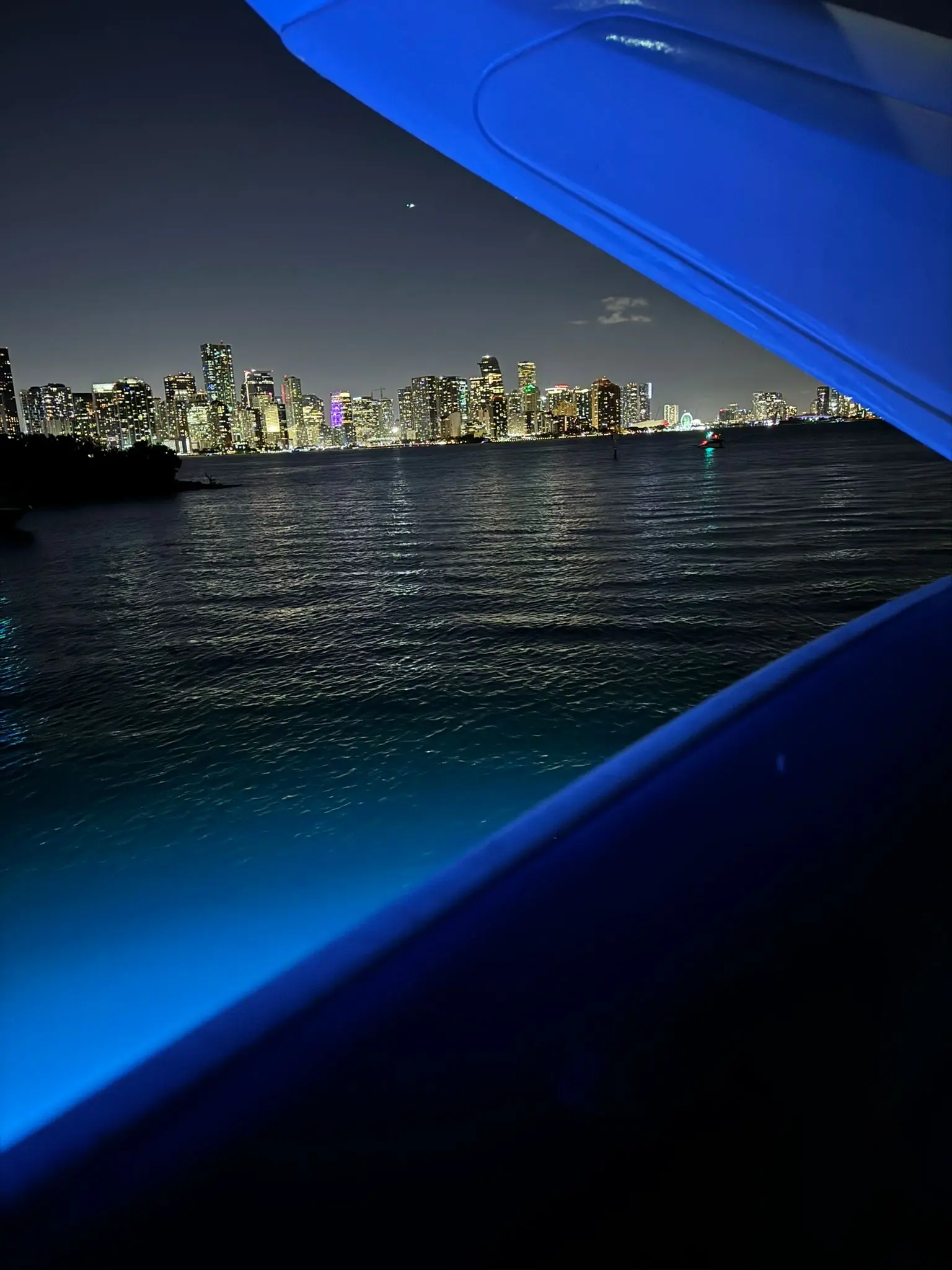 50FT MANHATTAN - View 40