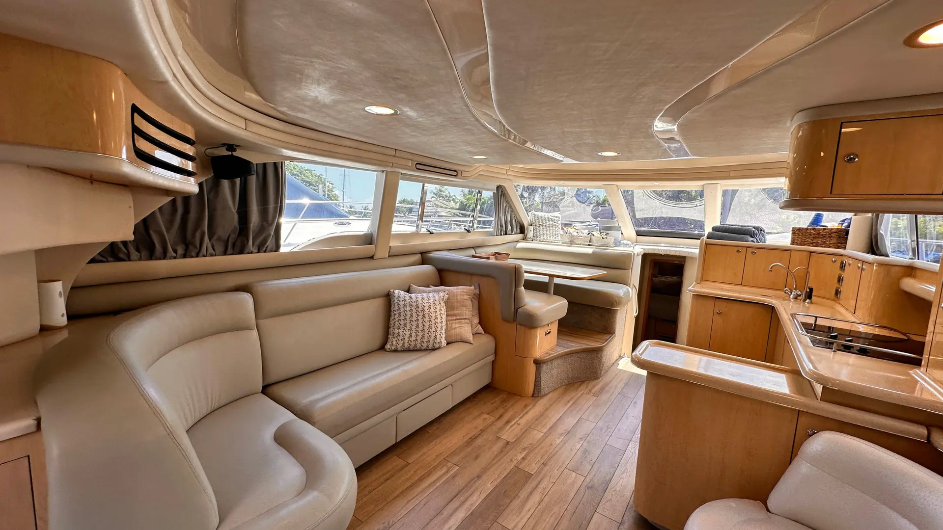 52FT SEA RAY FORT - View 27