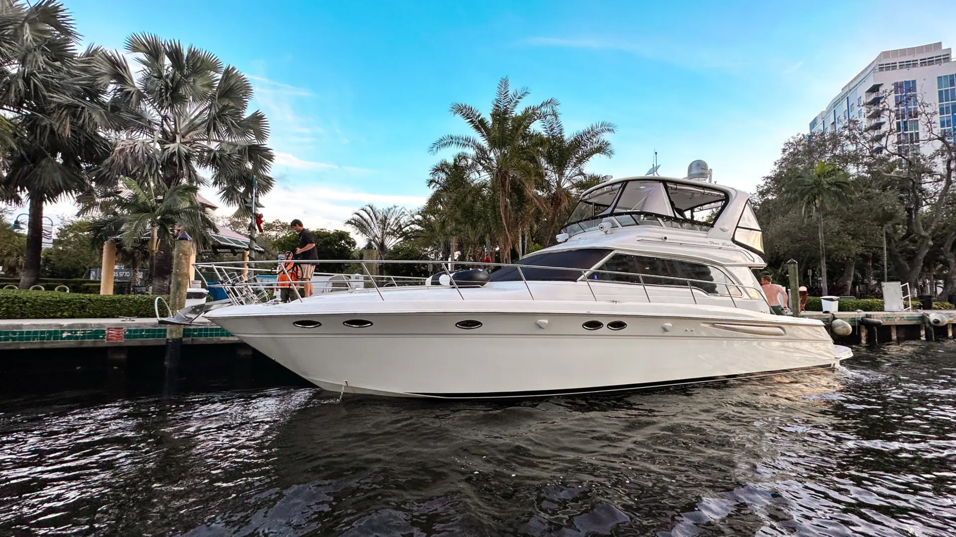 52FT SEA RAY FORT - View 37
