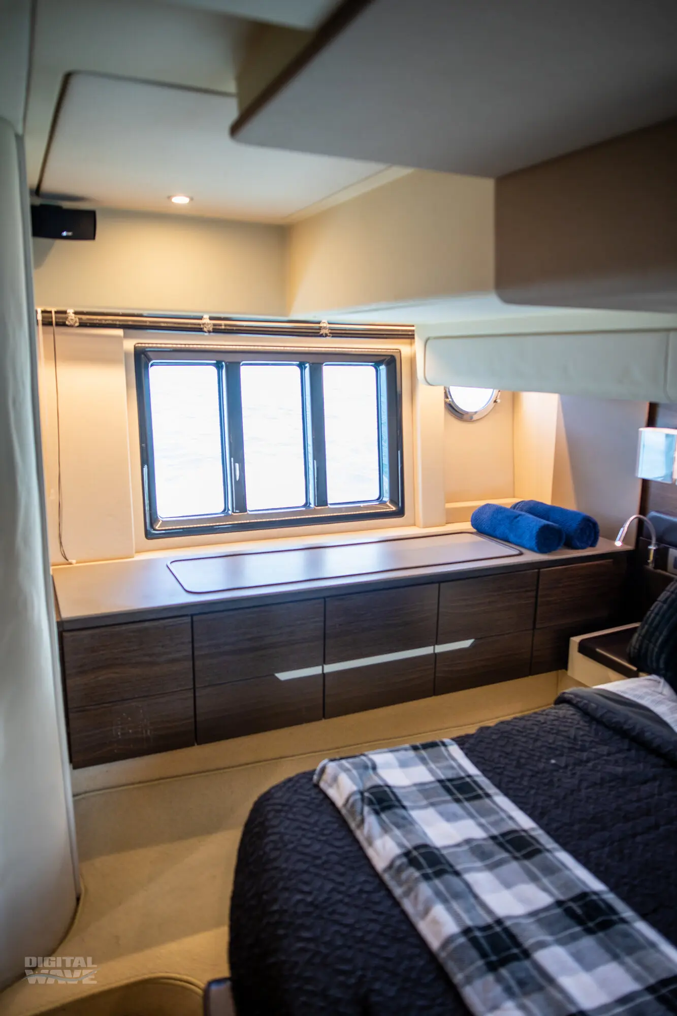 52FT Azimut Flybridge 2020 - View 8
