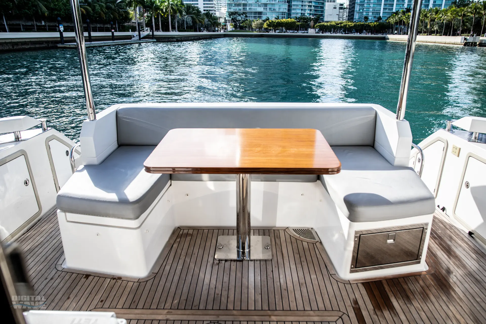 52FT Azimut Flybridge 2020 - View 30