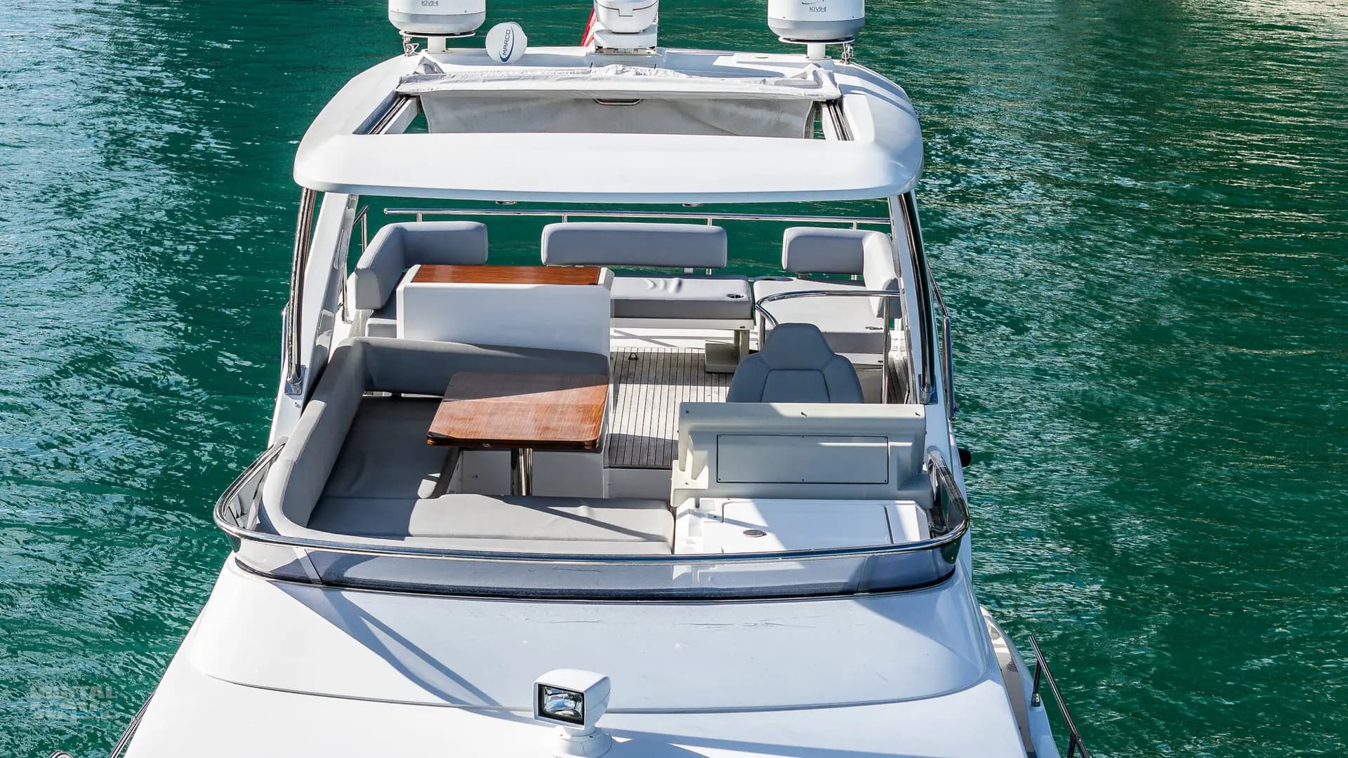52FT Azimut Flybridge 2020 - View 35