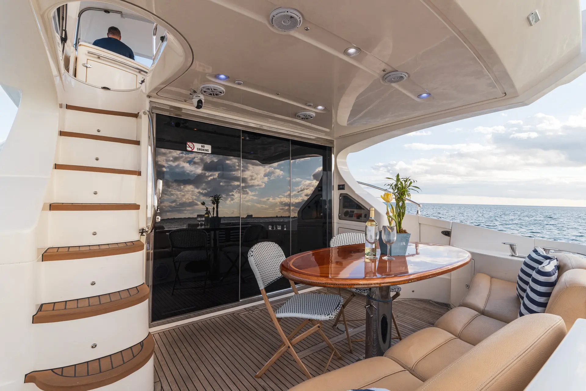 55 AZIMUT FLY - View 9